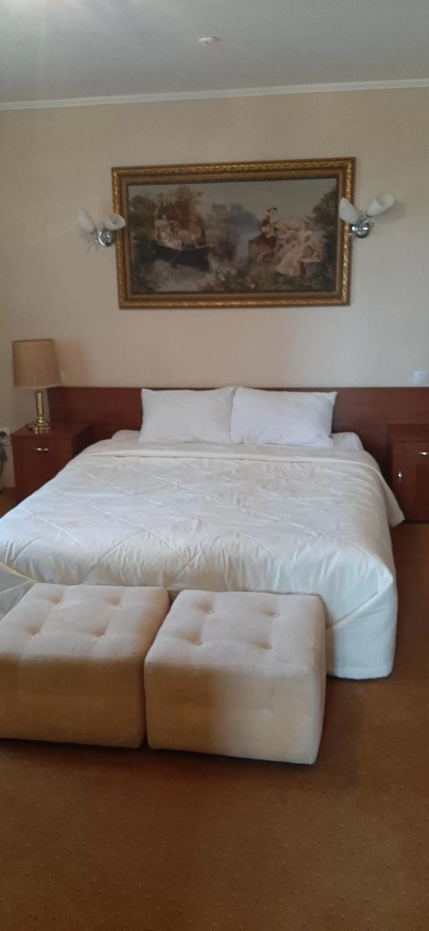Bed in Stara Vezha Hotel