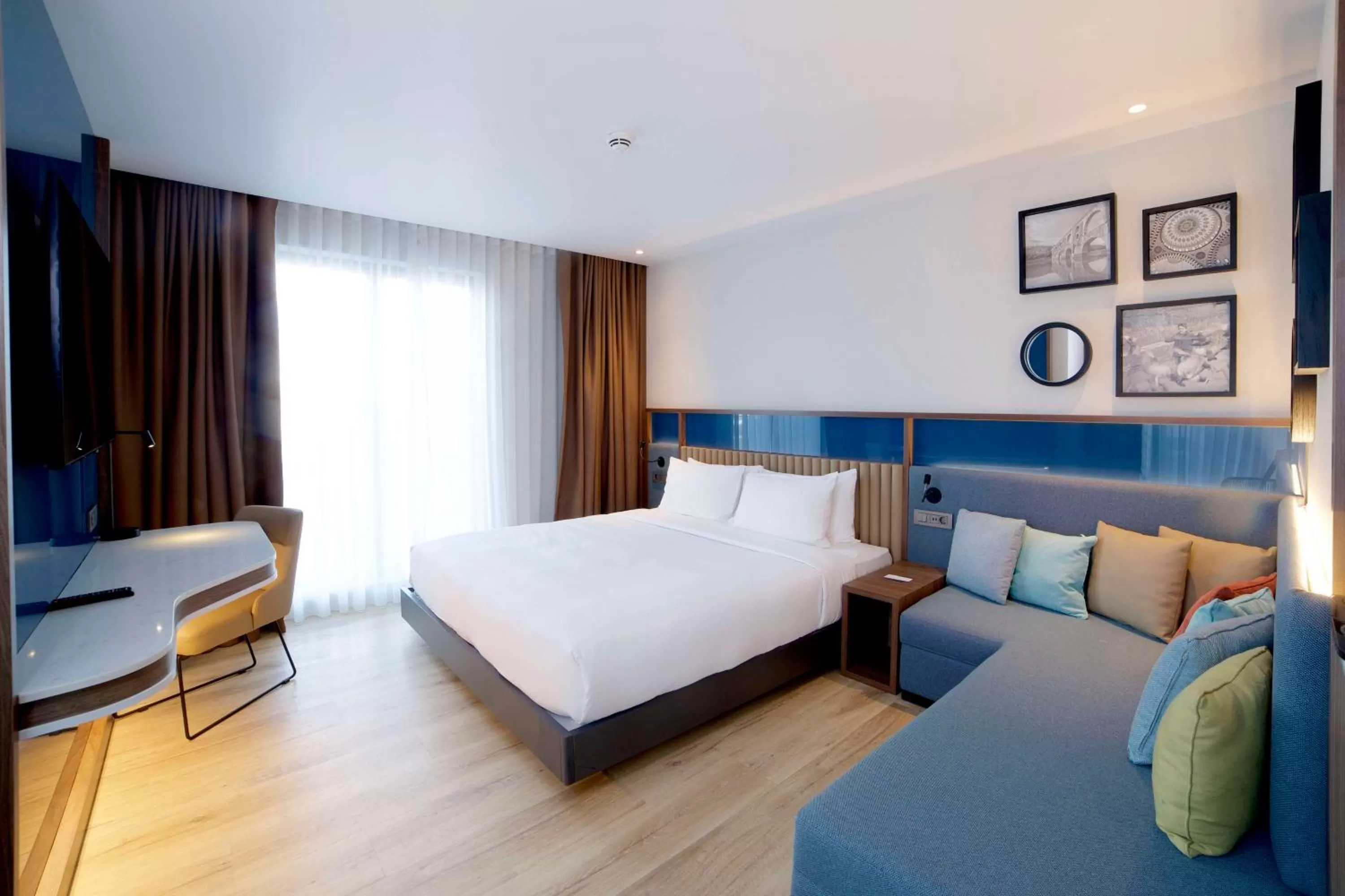 Bedroom, Bed in Hampton By Hilton Istanbul Old City