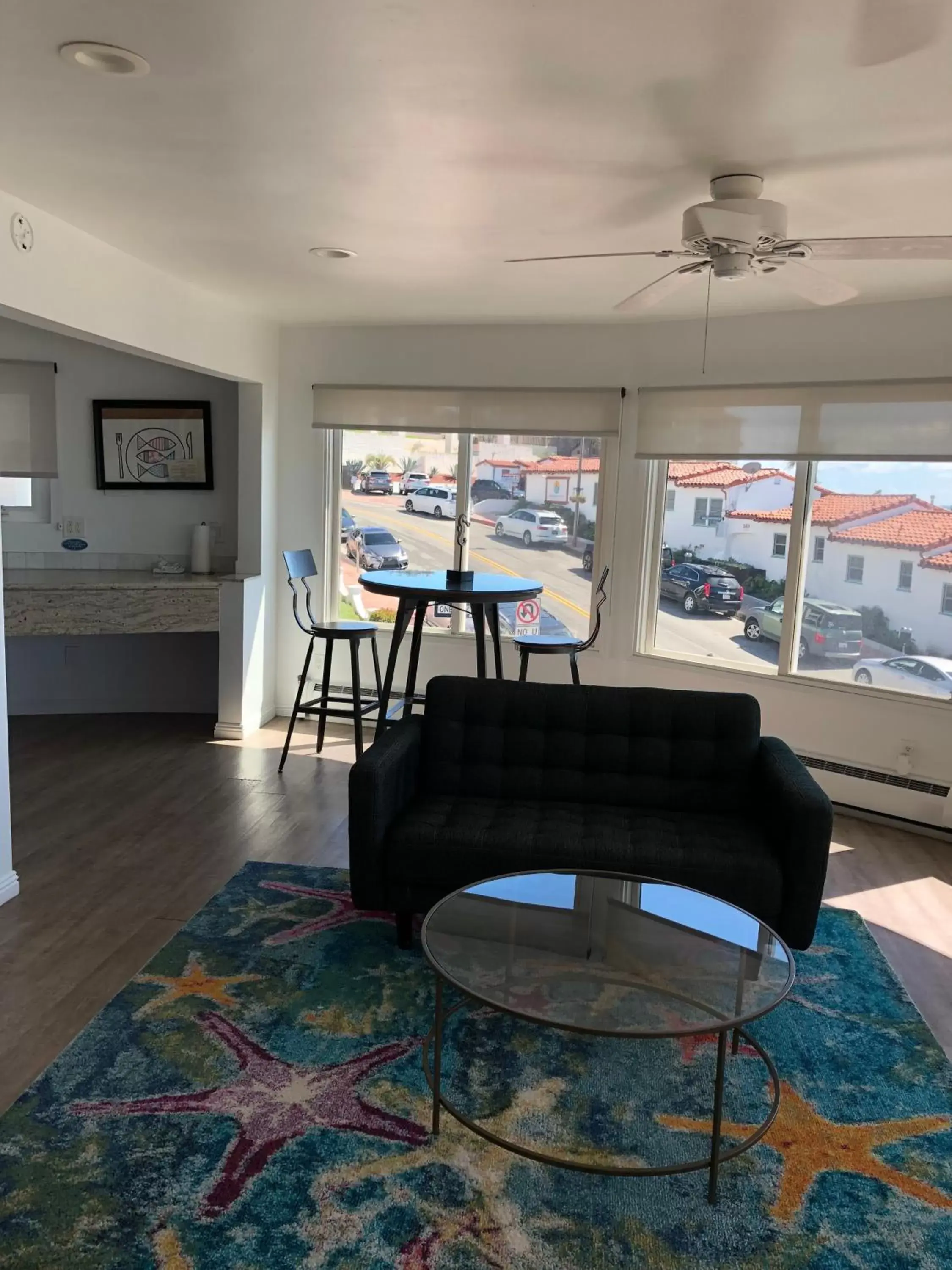 Deluxe One-Bedroom Suite - Ocean Front in Sea Horse Resort Deluxe One-Bedroom Suite - Ocean Front in Sea Horse Resort