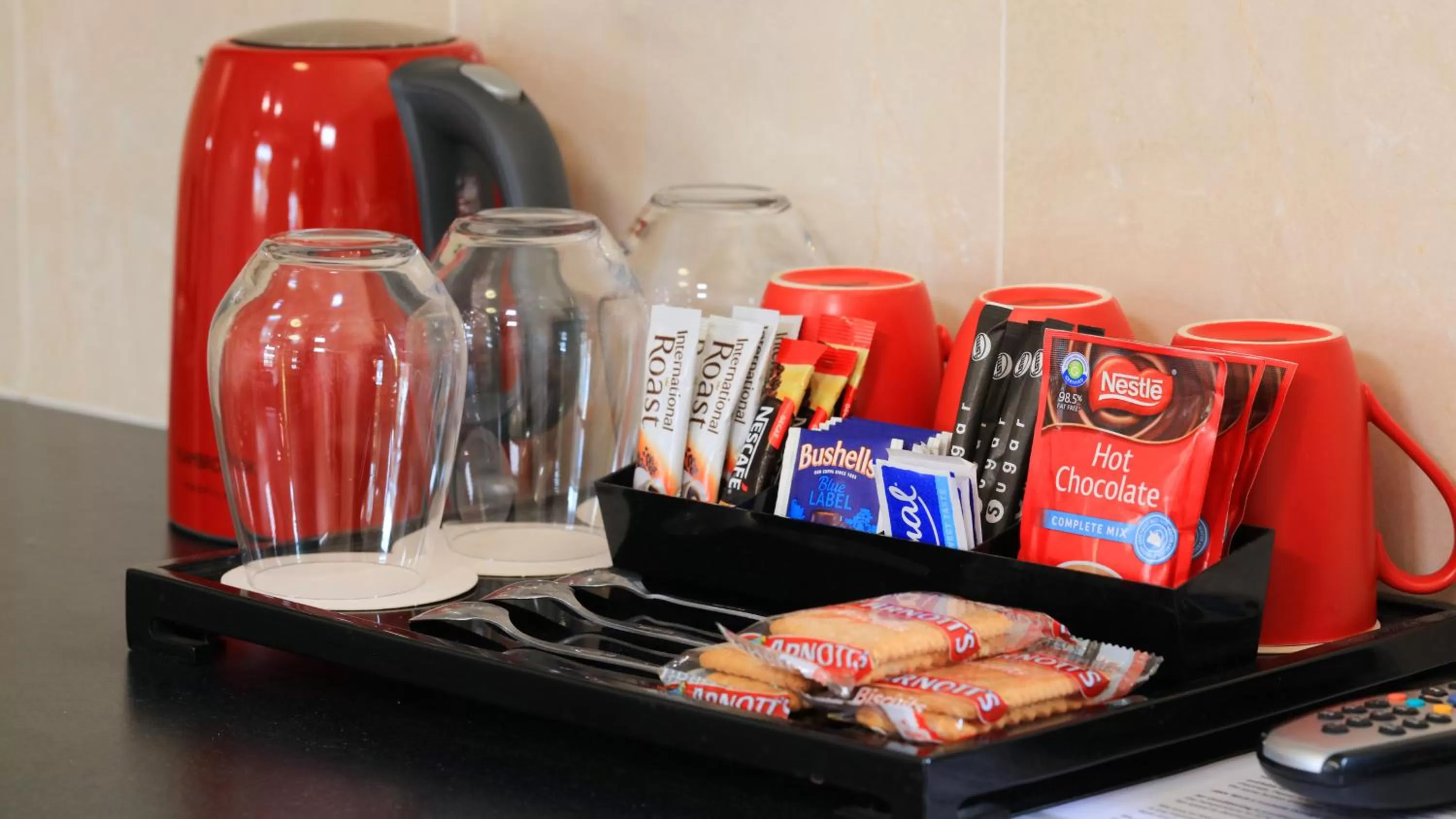 Coffee/tea facilities in Prince Of Wales Hotel Gulgong