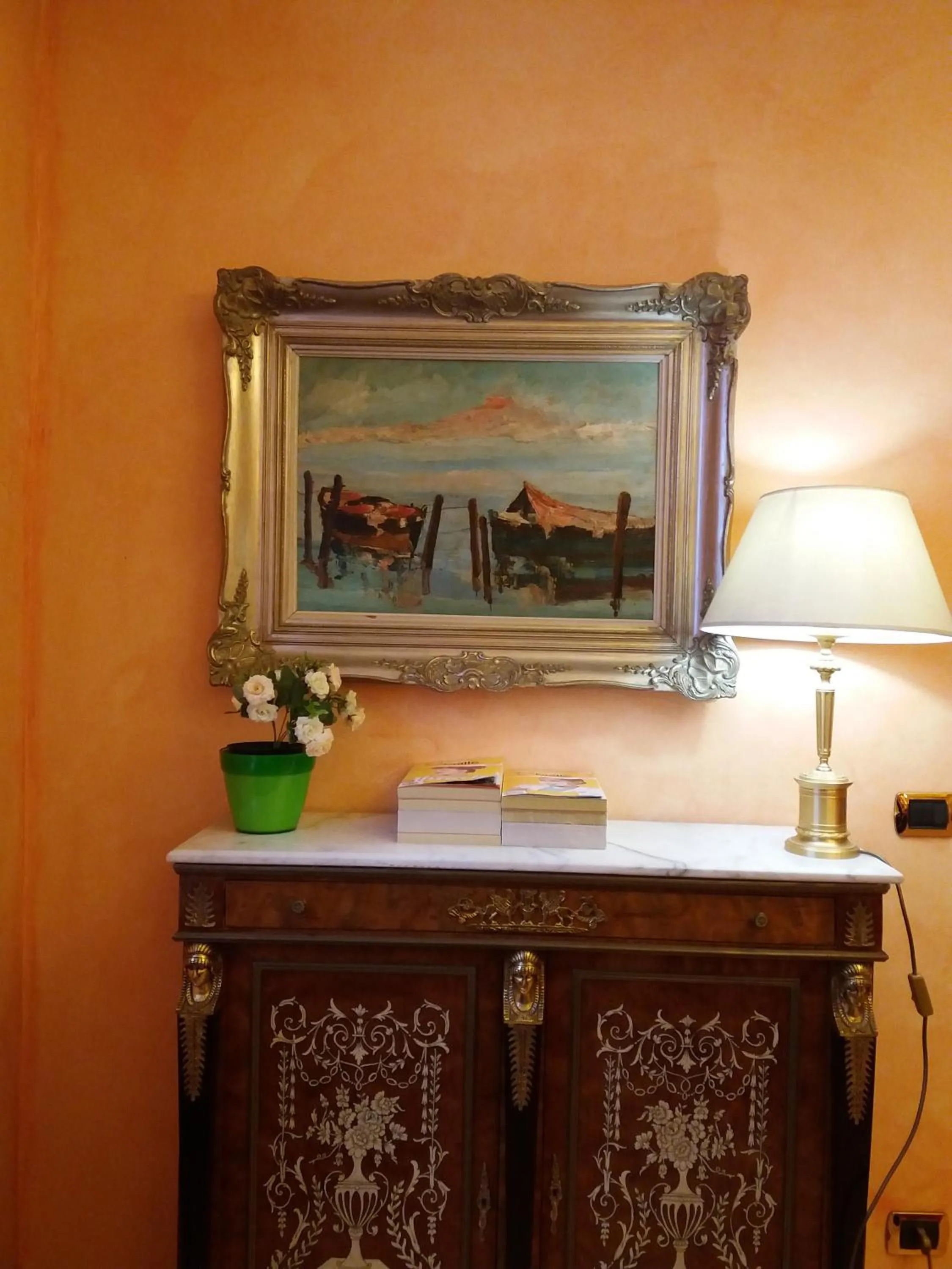 Decorative detail in Hotel Boston