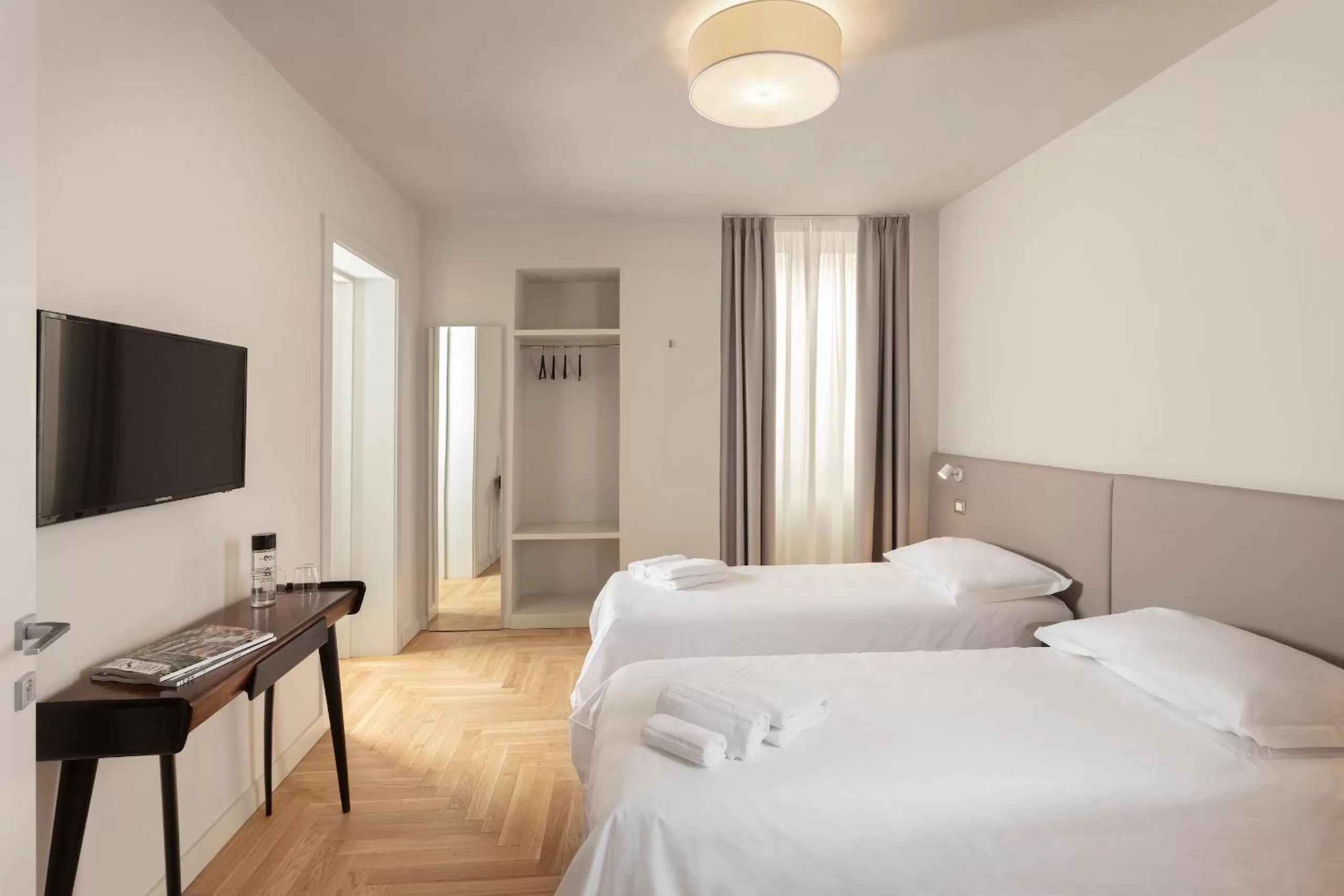 TV and multimedia, Bed in Palazzo dei Tolomei