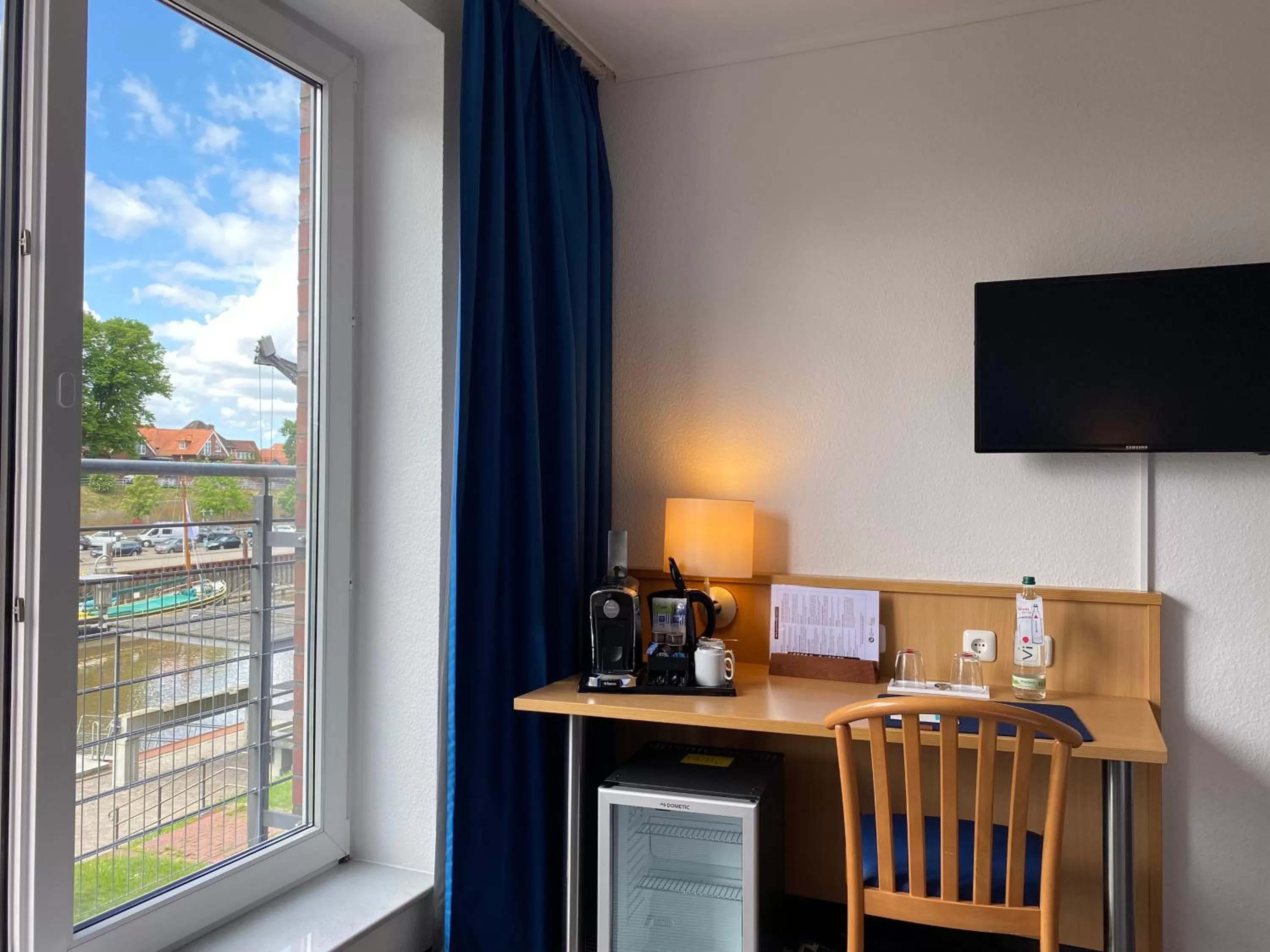 Other, TV/Entertainment Center in Hotel Stadthafen Stade