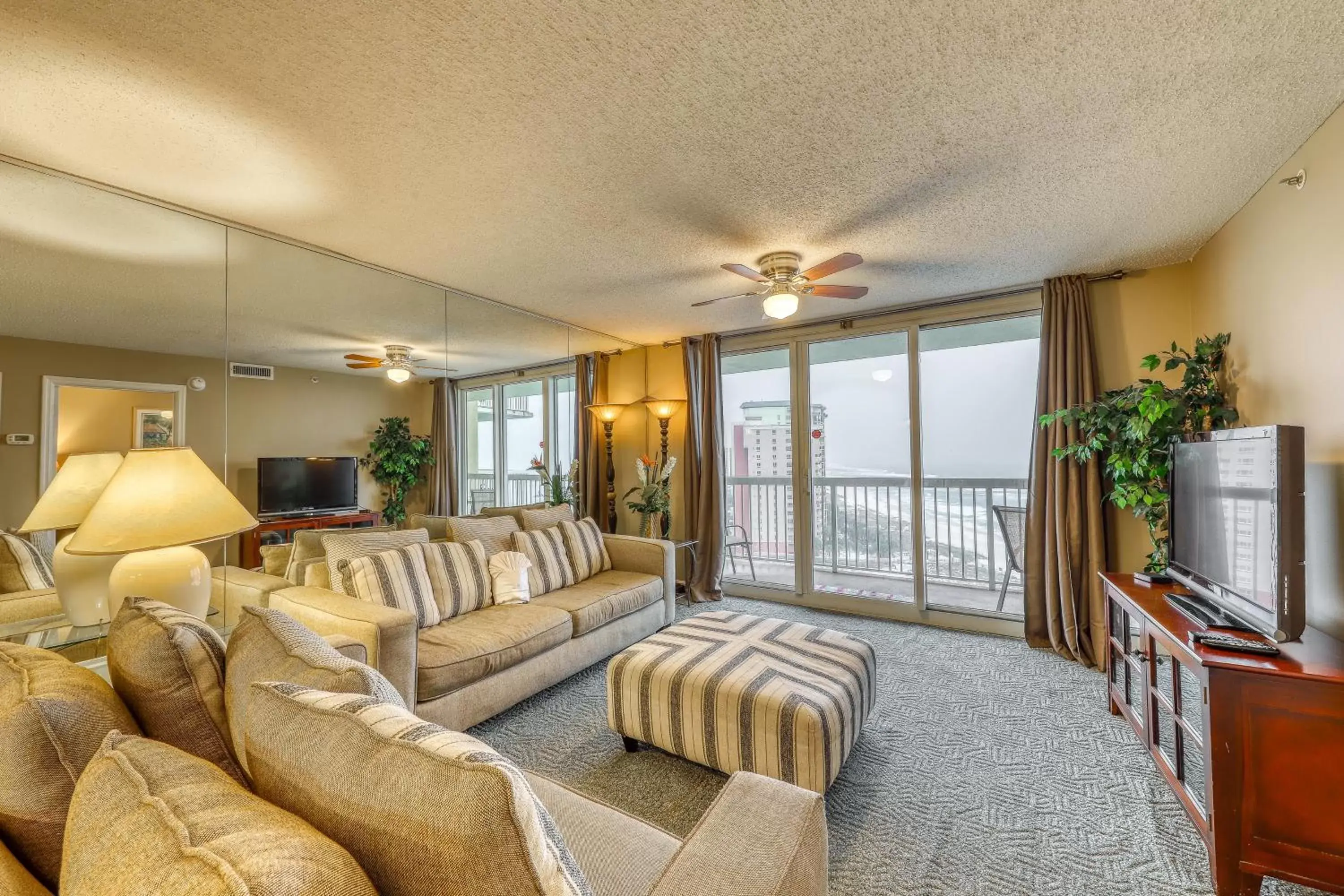 Two Bedroom Apartment in The Resorts Of Pelican Beach 1413 Destin (Condo) Two Bedroom Apartment in The Resorts Of Pelican Beach 1413 Destin (Condo)