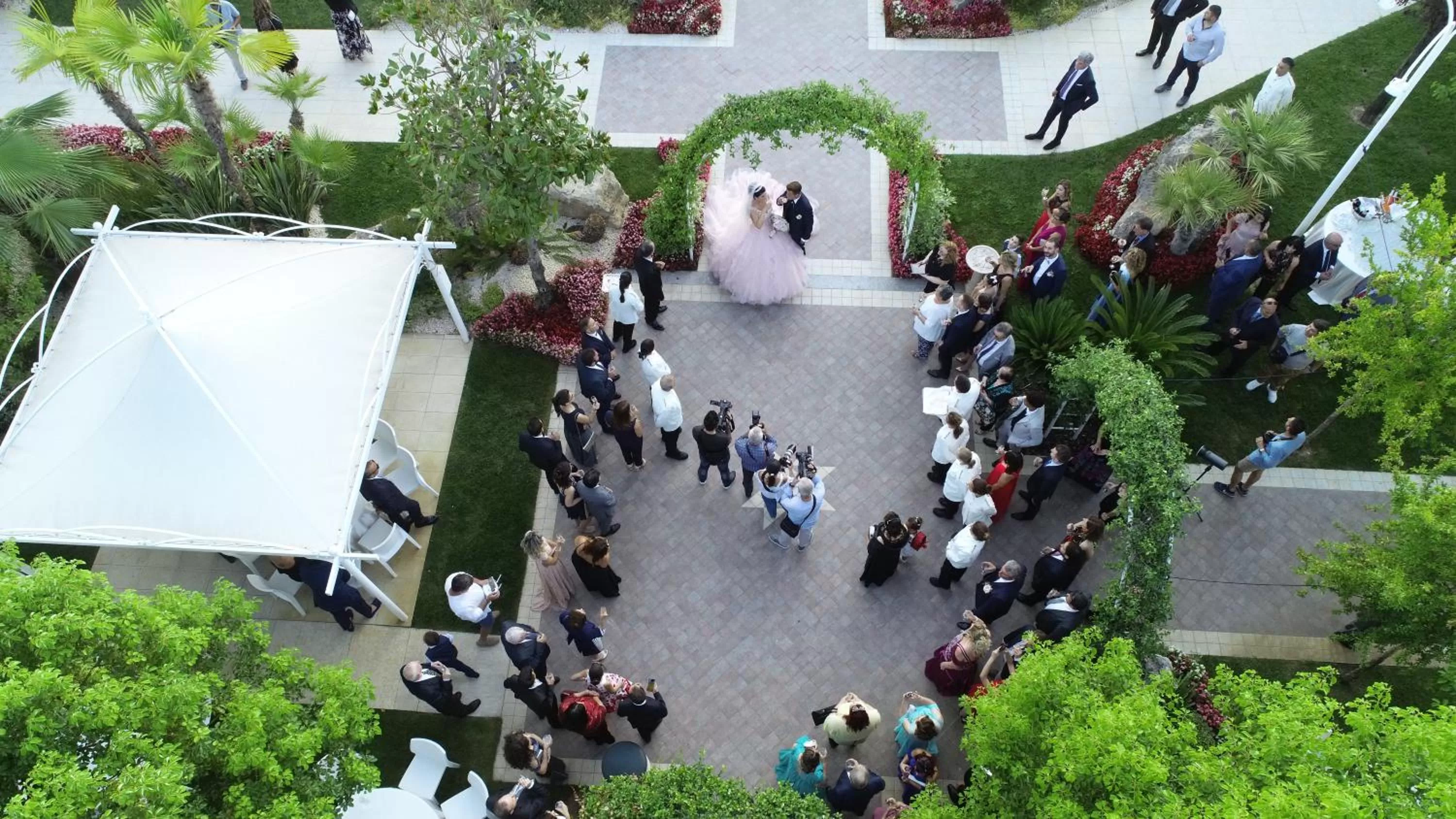 Patio in Edra Palace Hotel & Ristorante