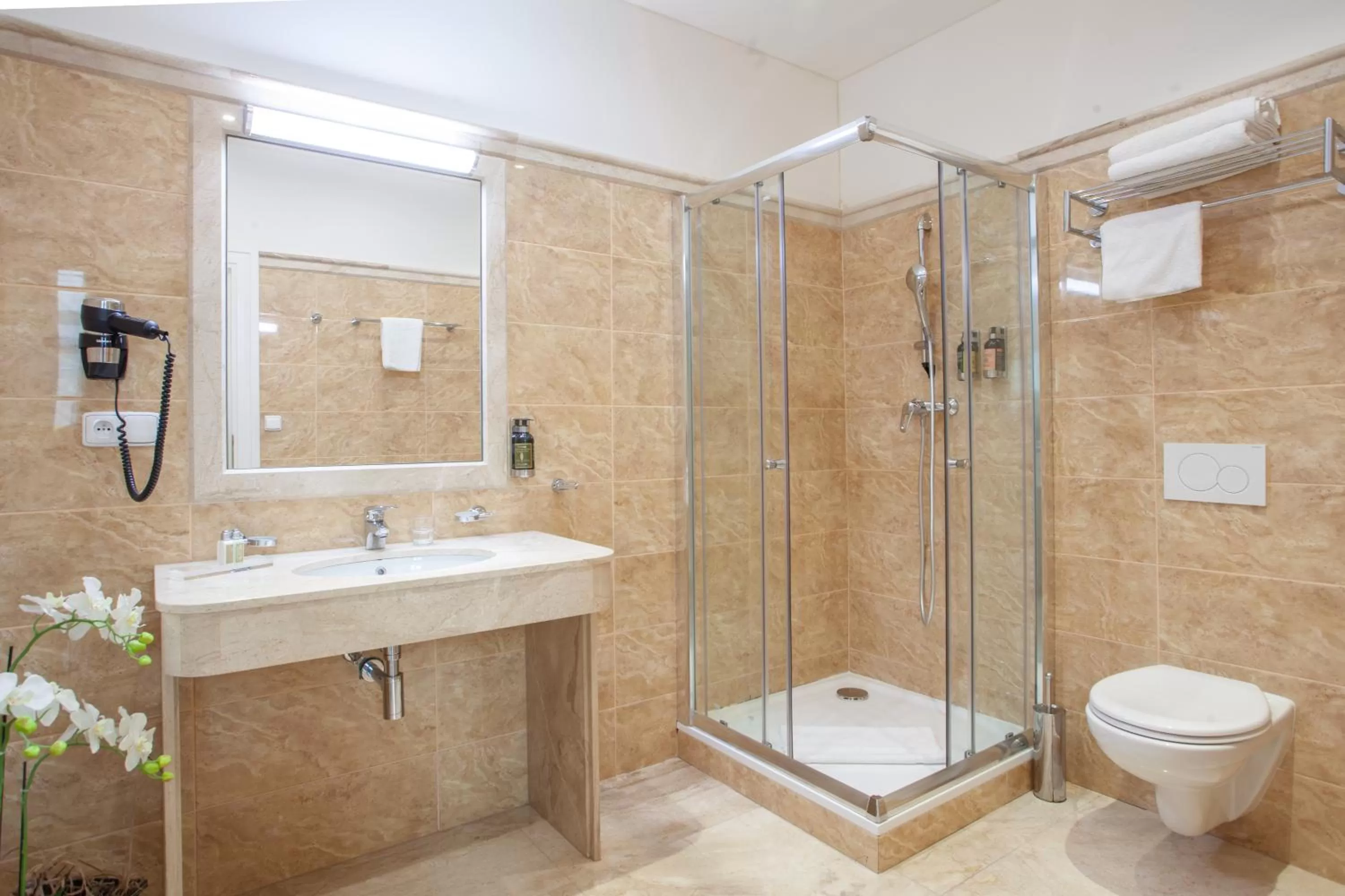 Bathroom in Little King Hotel U Malvaze