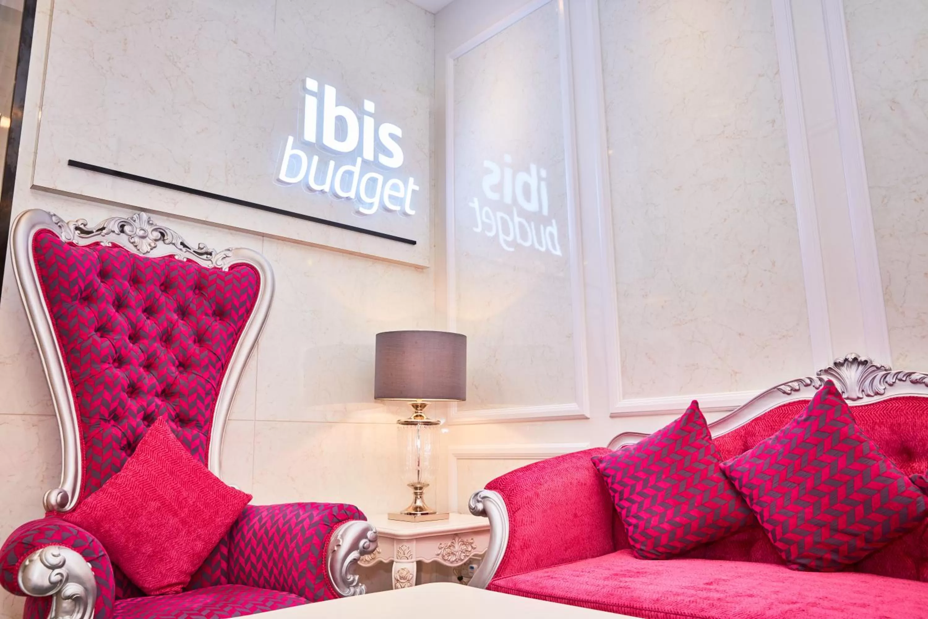 Lobby or reception in ibis budget Singapore Joo Chiat