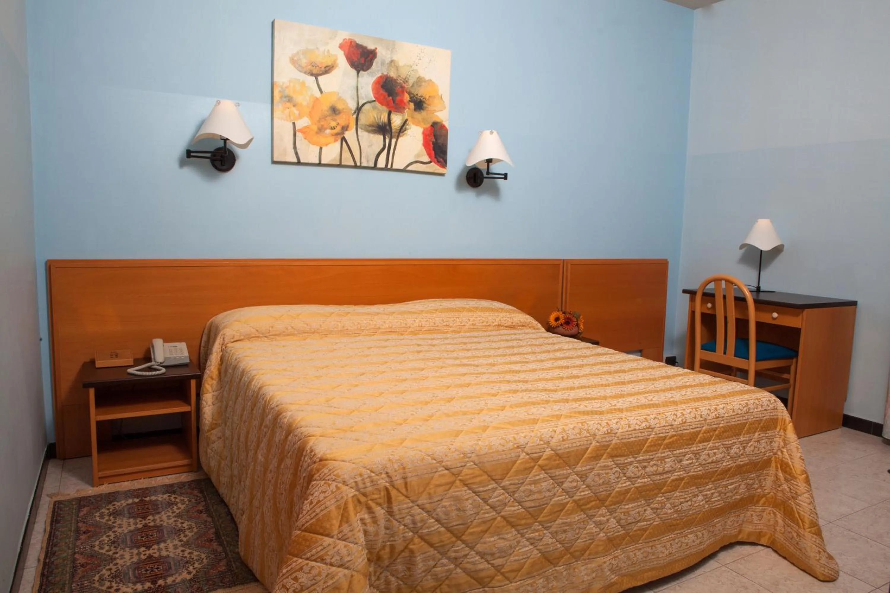 Bed in Hotel Astoria