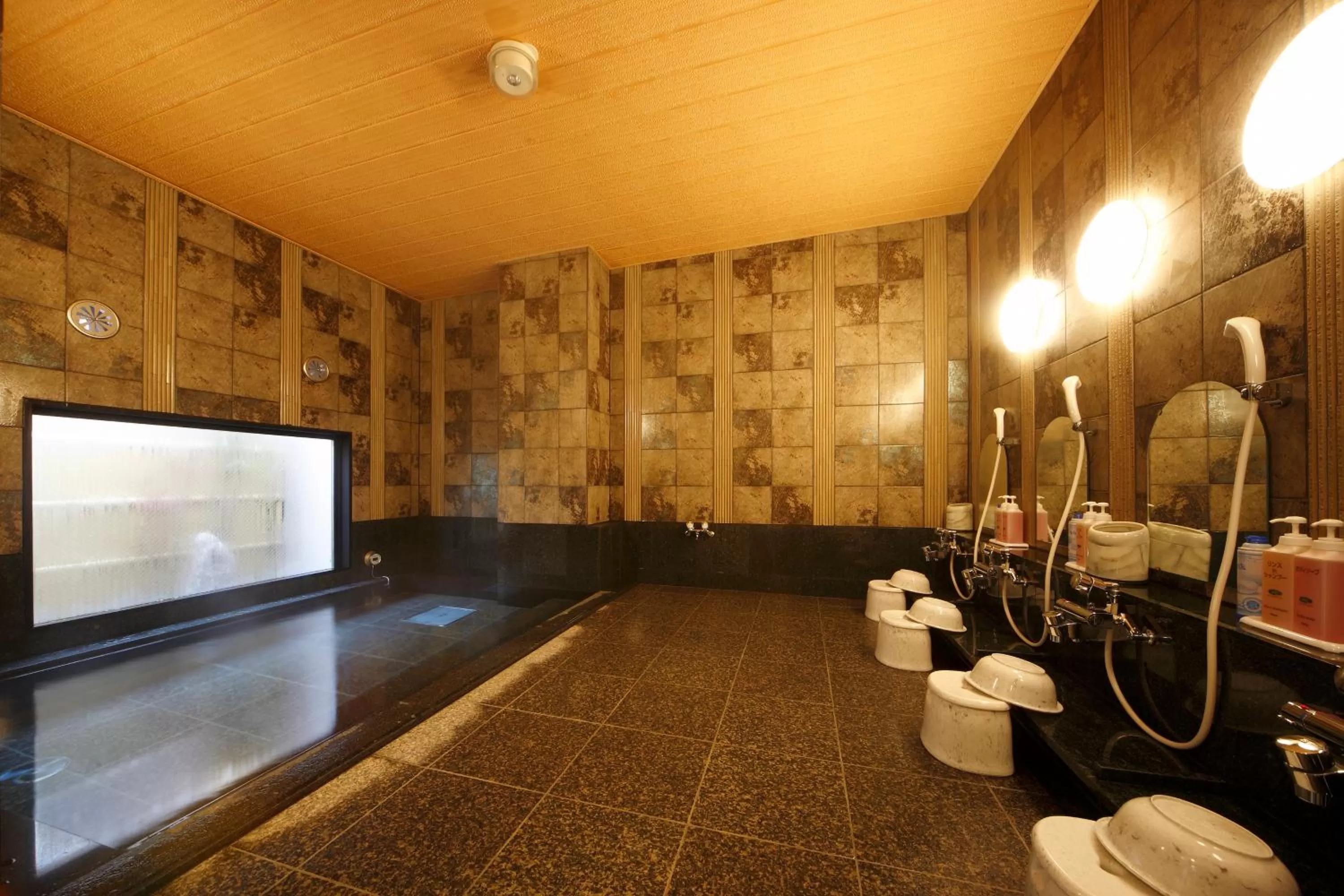 Public Bath in Hotel Route-Inn Sakaide-Kita Inter