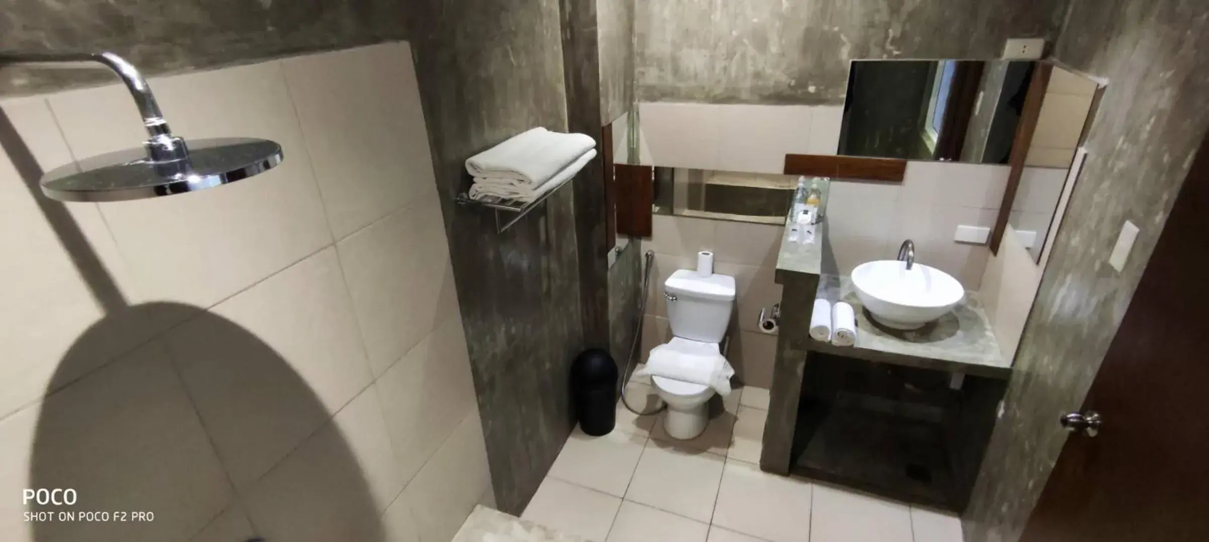 Deluxe King Room in ELEMENT BOUTIQUE HOTEL Deluxe King Room in ELEMENT BOUTIQUE HOTEL