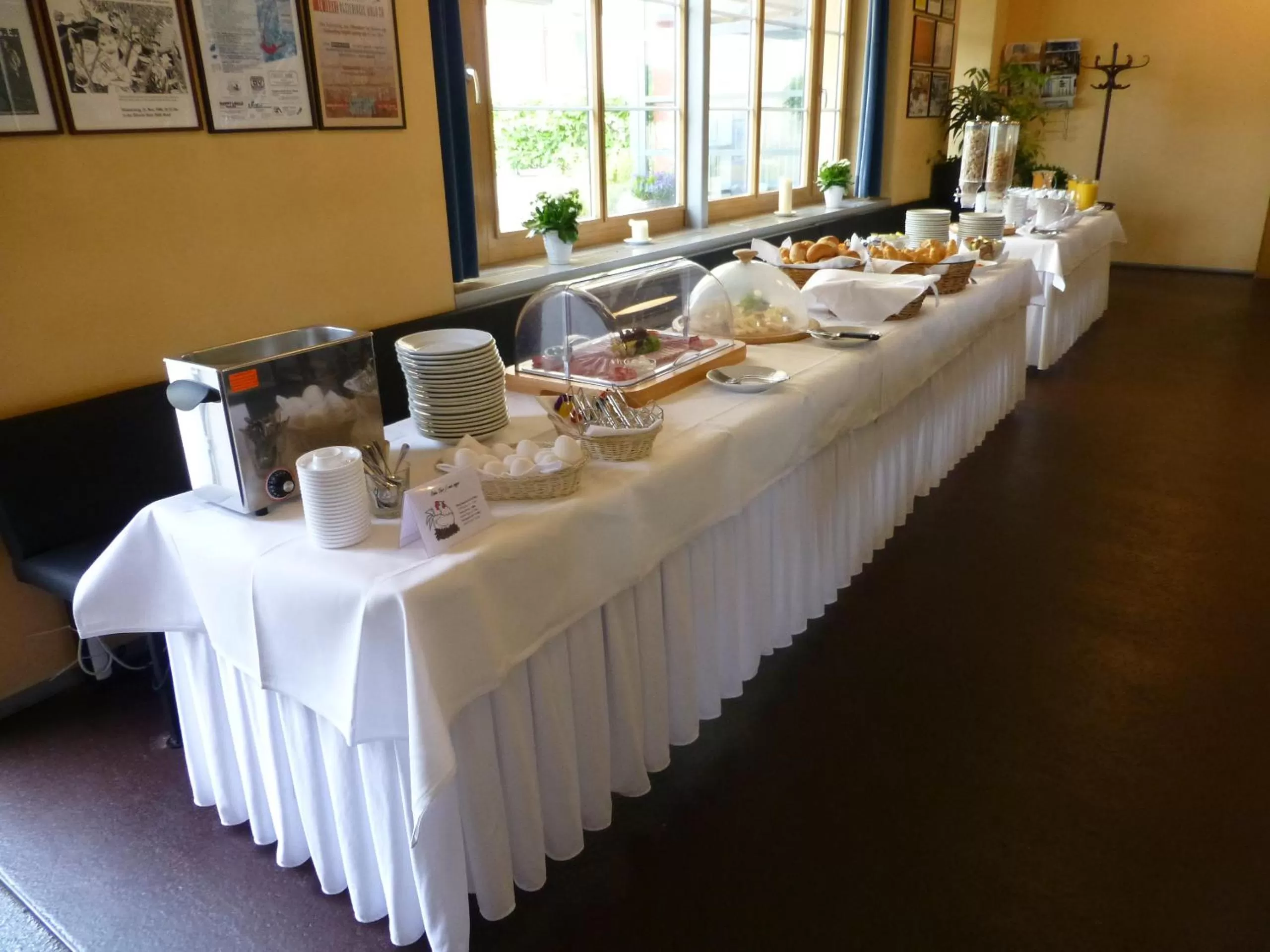 Breakfast in Hotel Bleichibeiz