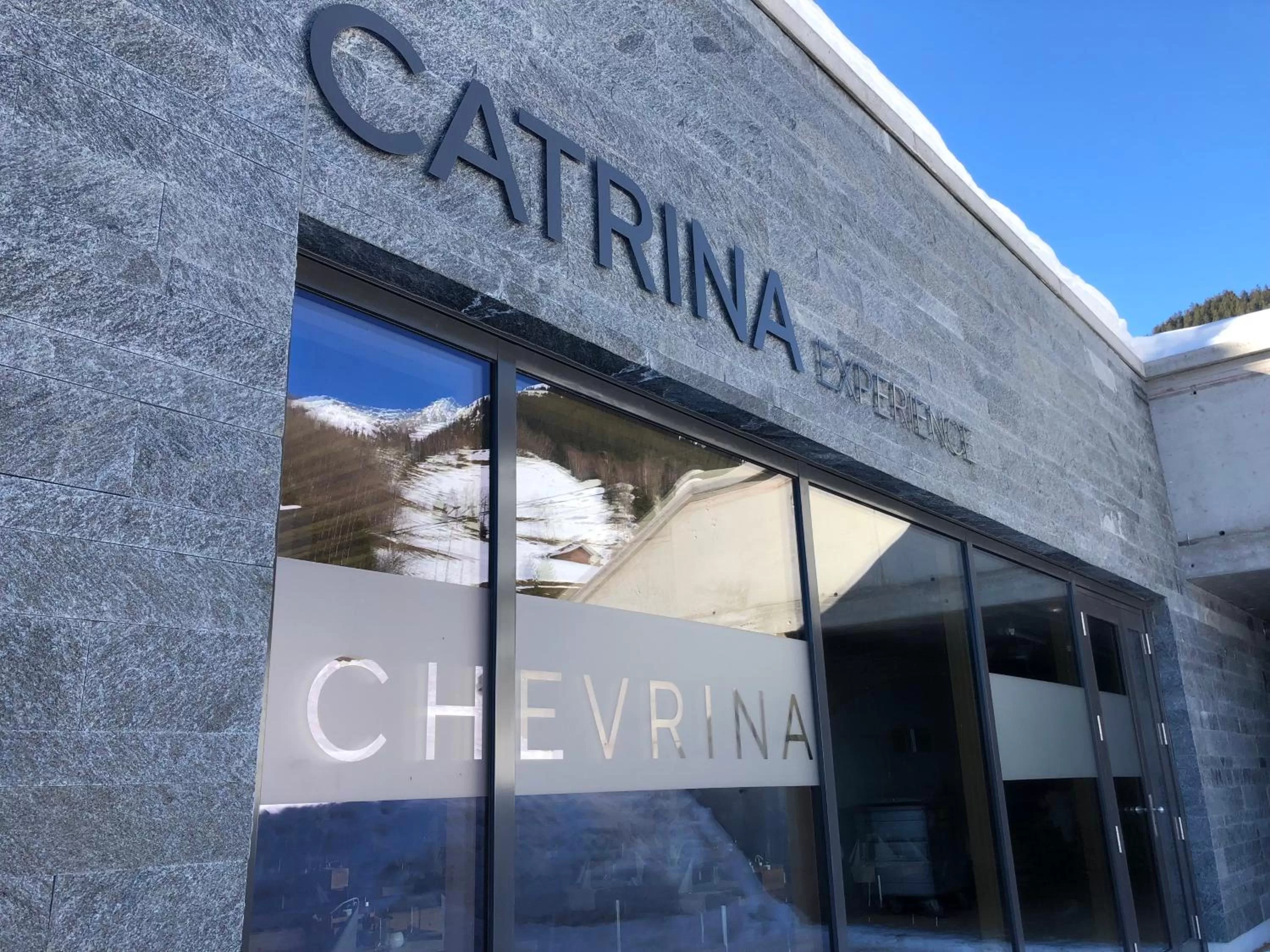 Restaurant/places to eat in Catrina Resort