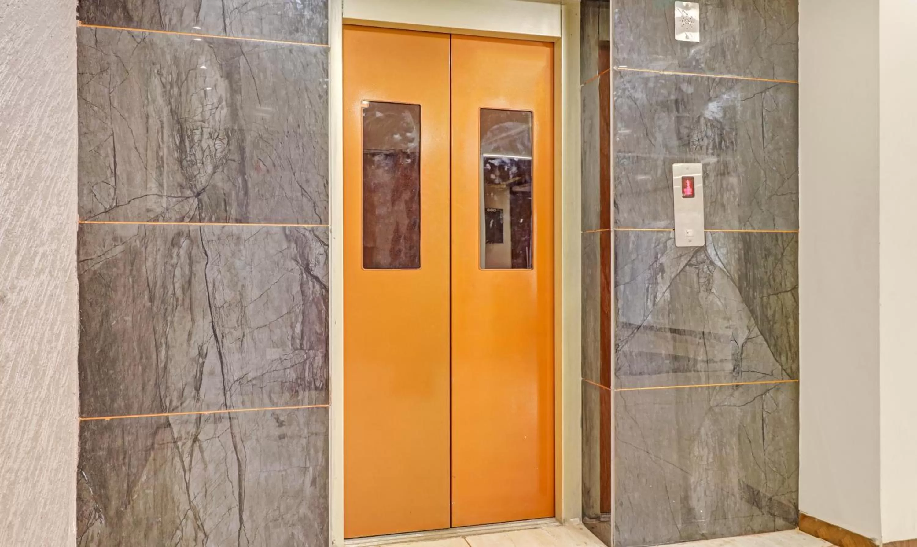 Bathroom in Itsy By Treebo - G Square