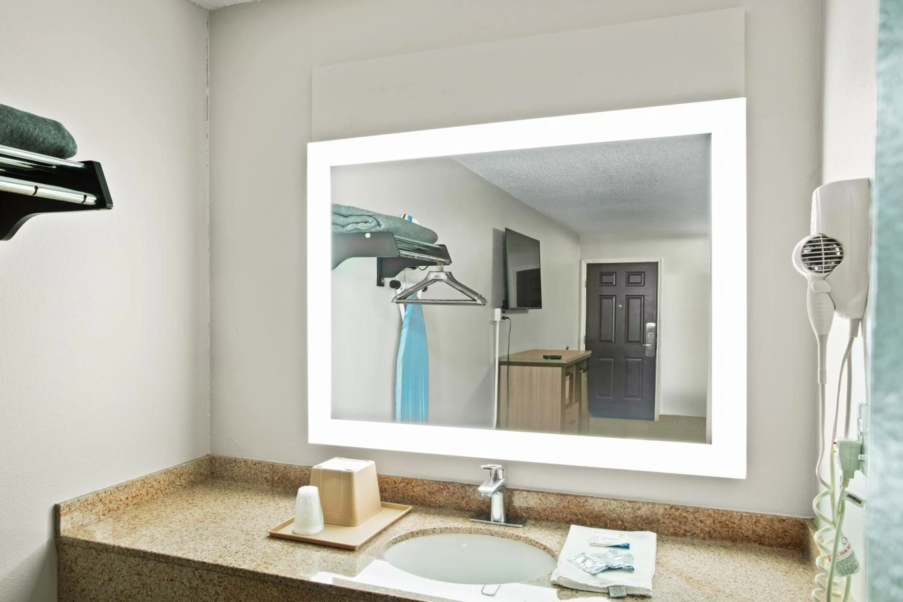 Bedroom in Siesta Inn McAllen