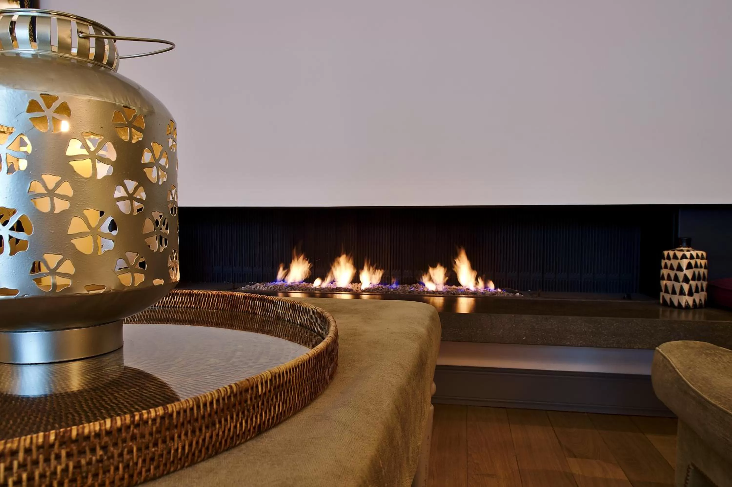 Communal lounge/ TV room in Hotel Manos Premier