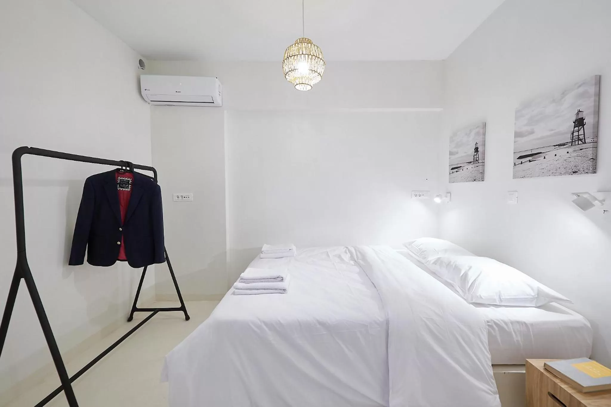 Bed in toStay-Unique apartment hotel in Athens center!