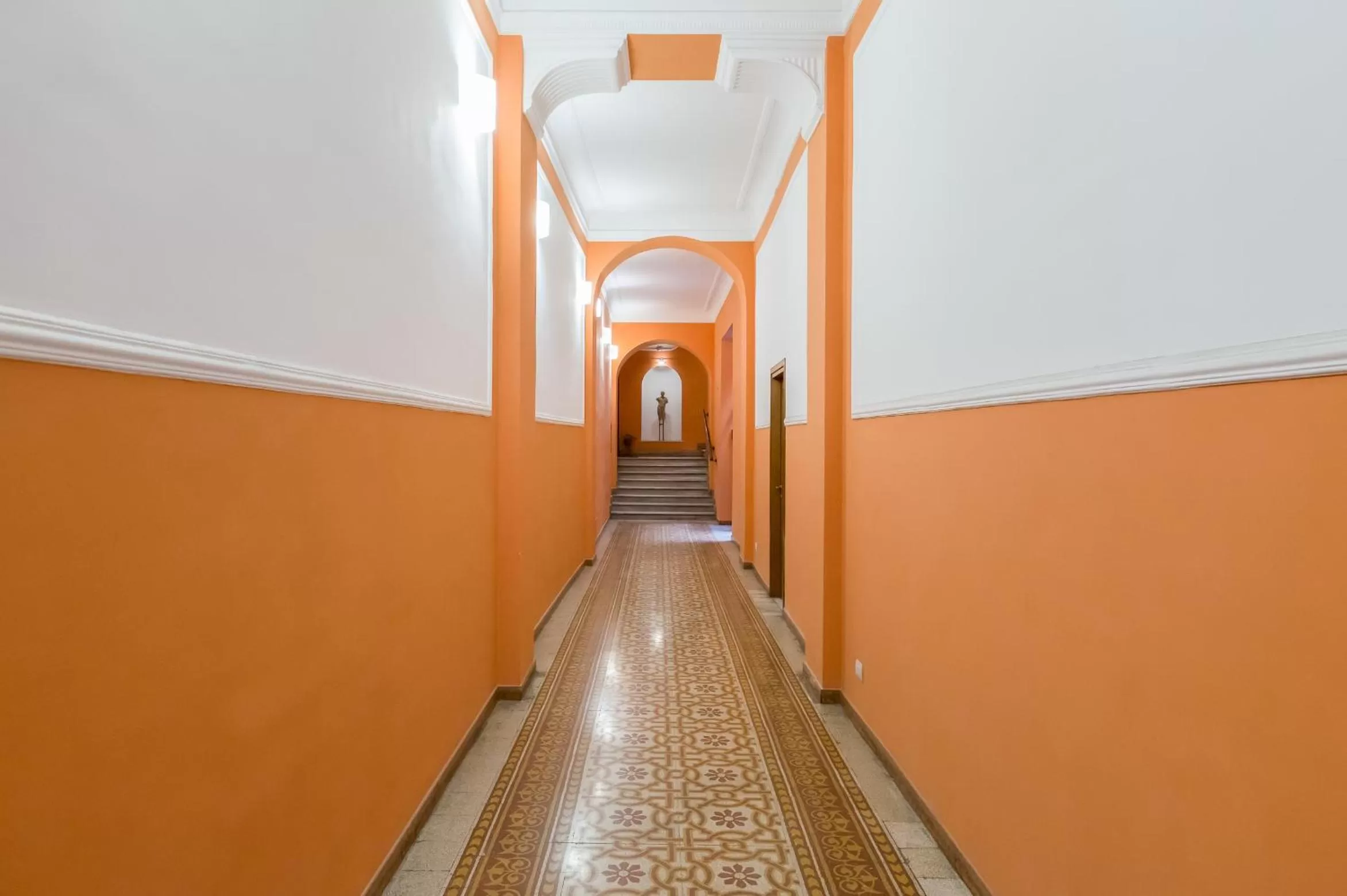 Inner courtyard view in Ripetta Luxurious Suites