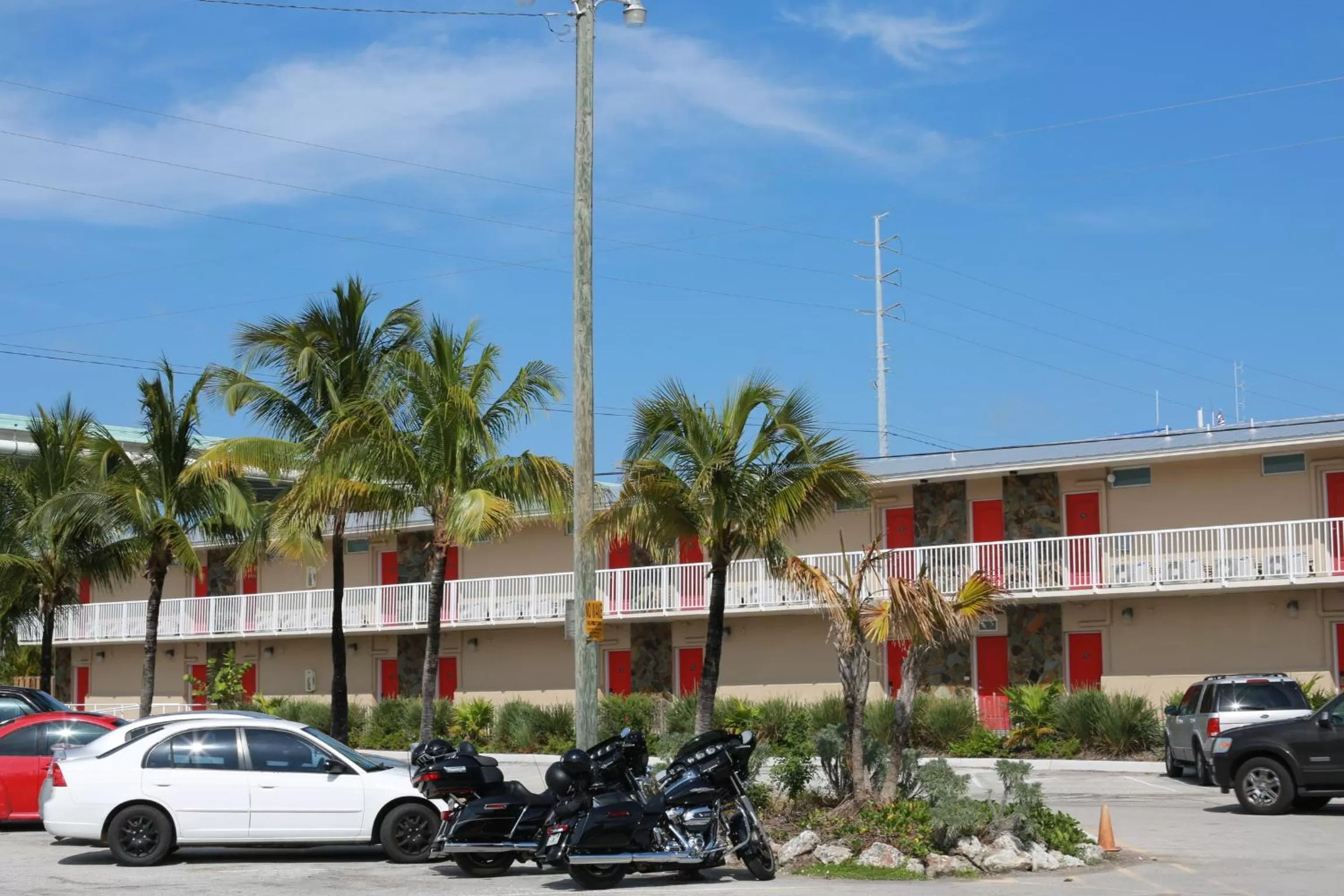 Property building in Gilbert's Resort & Marina