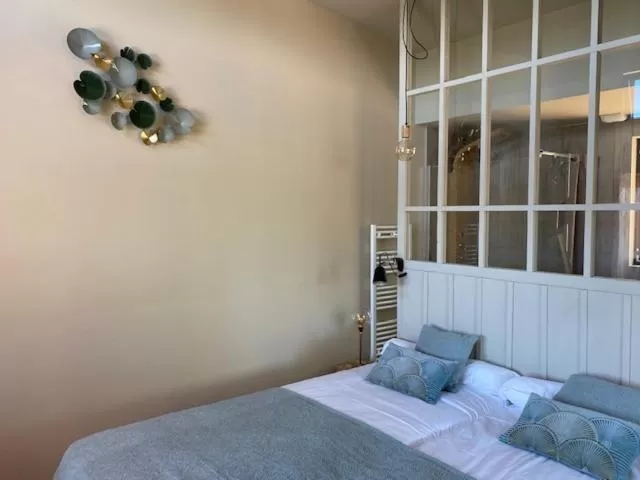 Bed in Écolodges du Golf du Sauternais