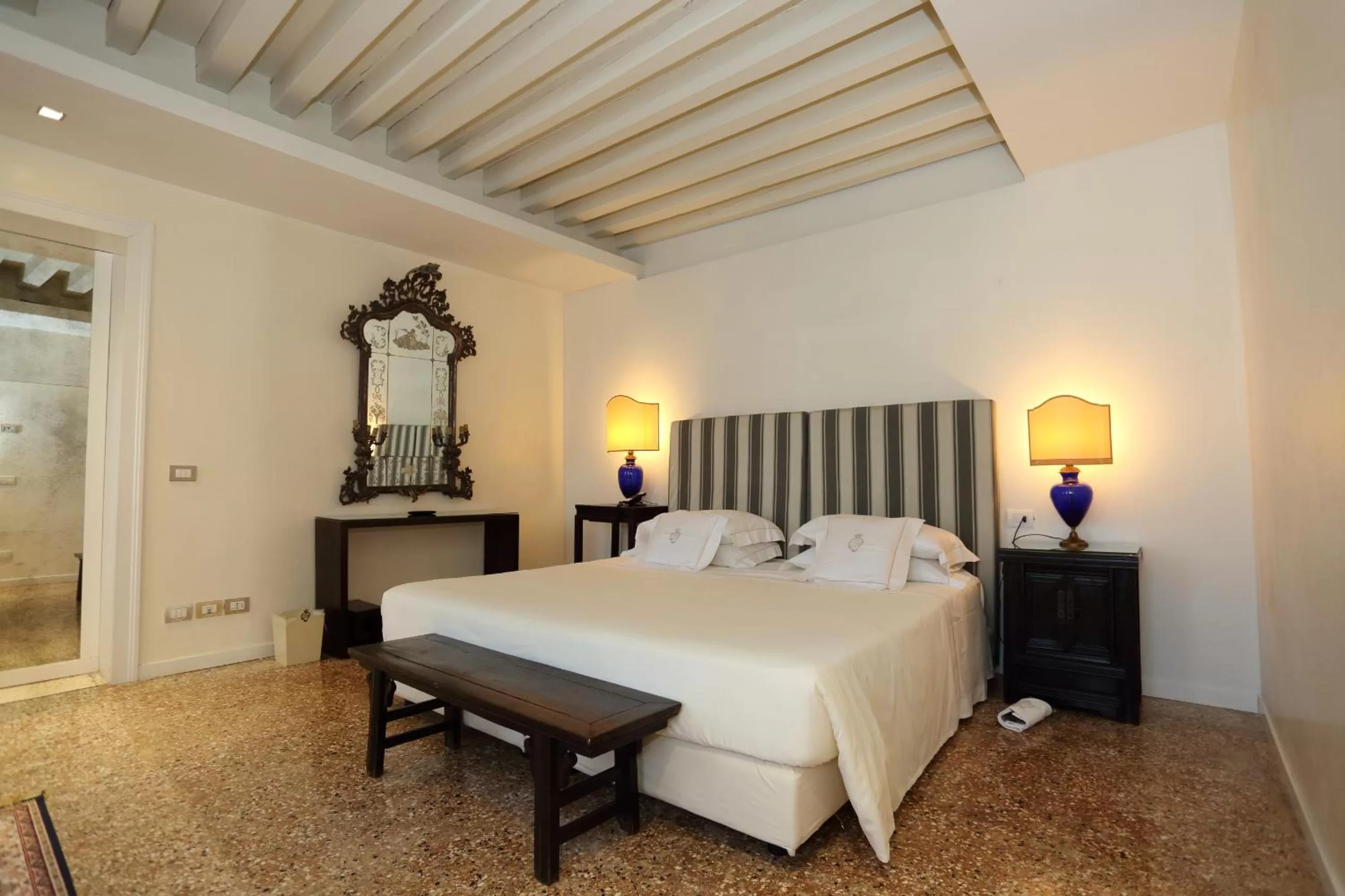 Bedroom, Bed in Ca' Nigra Lagoon Resort