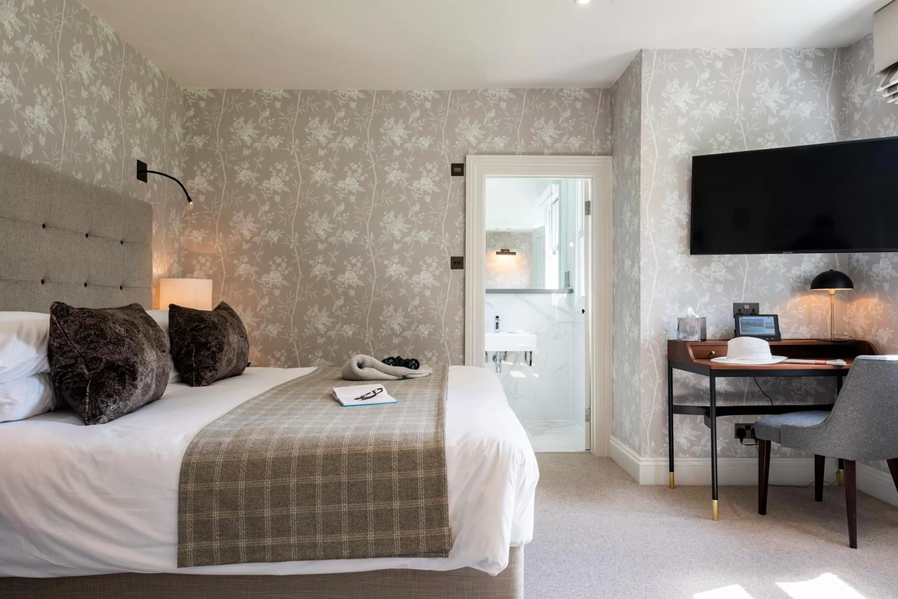 Bed in Carbis Bay and Spa Hotel