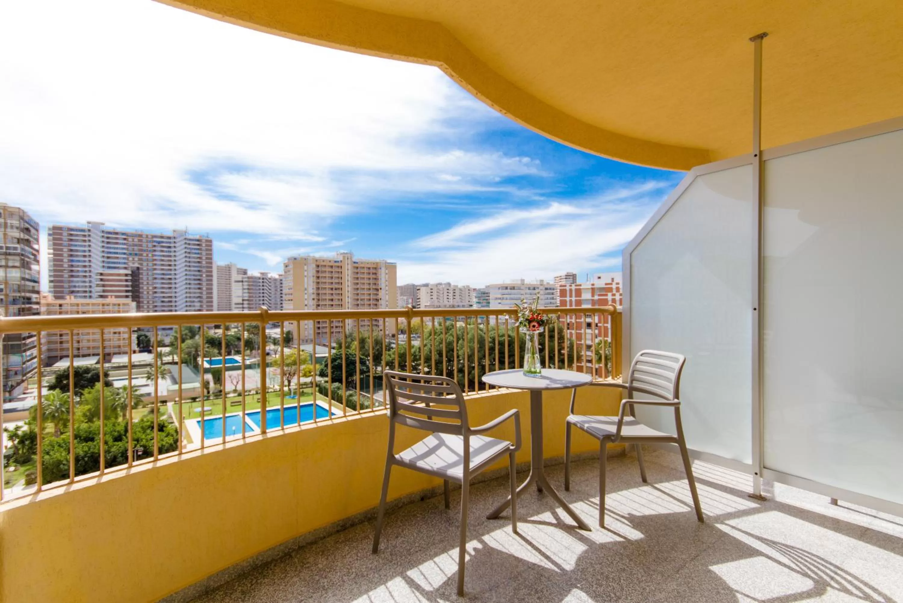 Balcony/Terrace in Hotel Castilla Alicante