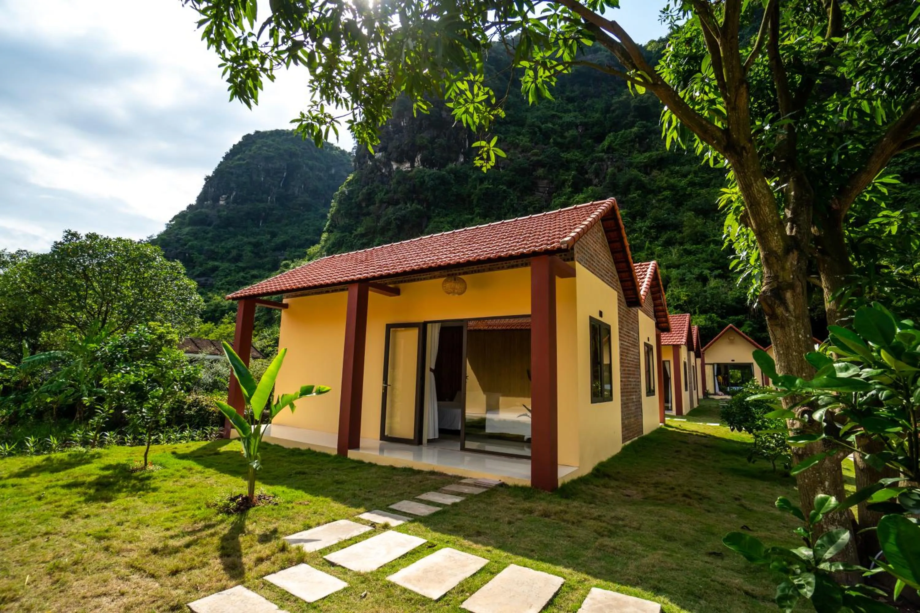 Garden view in Trang An Retreat