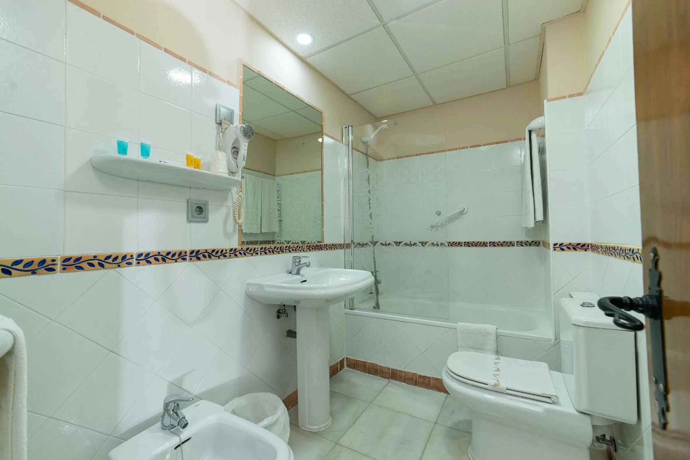 Bathroom in Hotel Casa Museo de la Mezquita