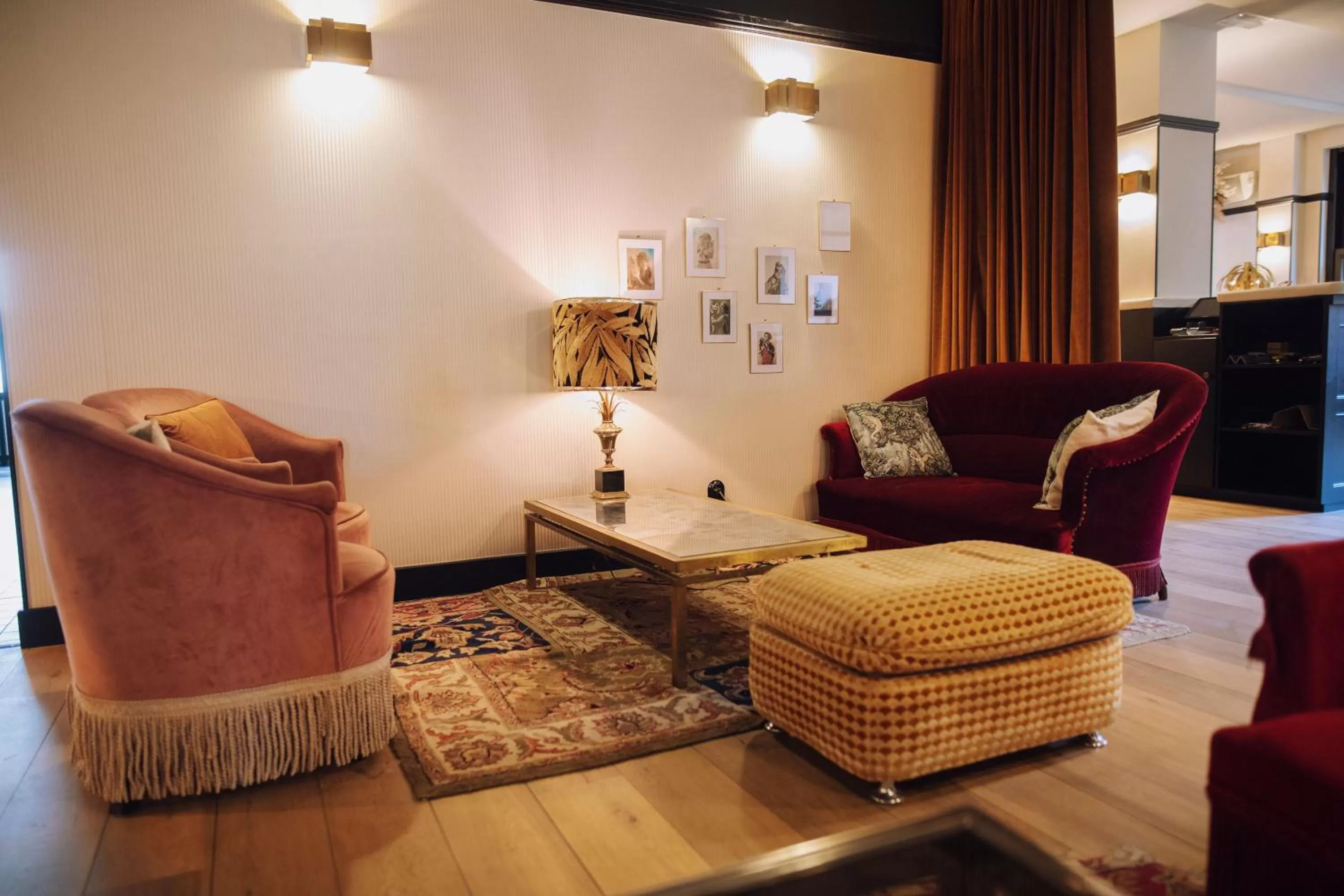 Lounge or bar in Latroupe Hotel Le Berger