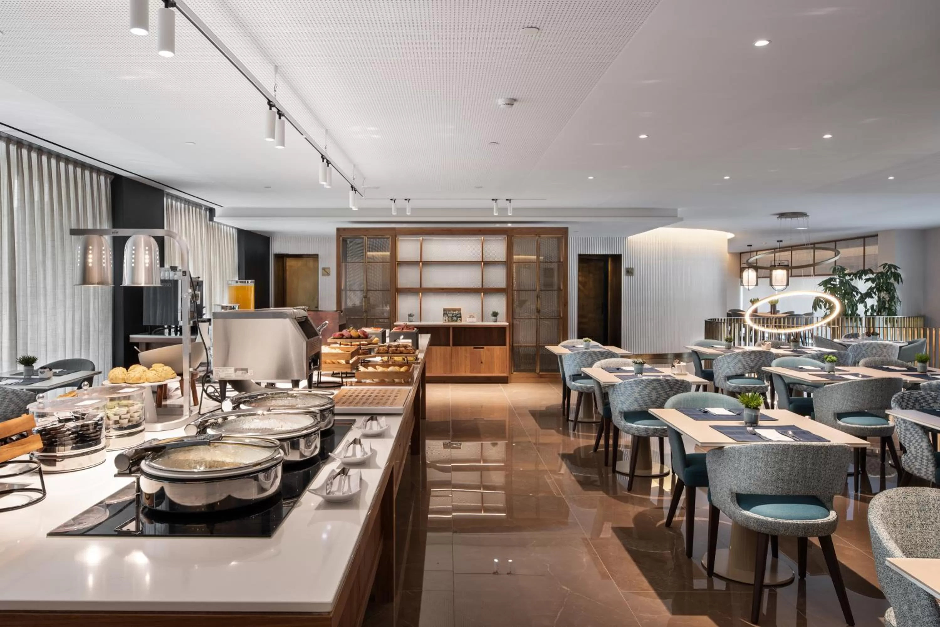 Breakfast in Eurostars Aliados