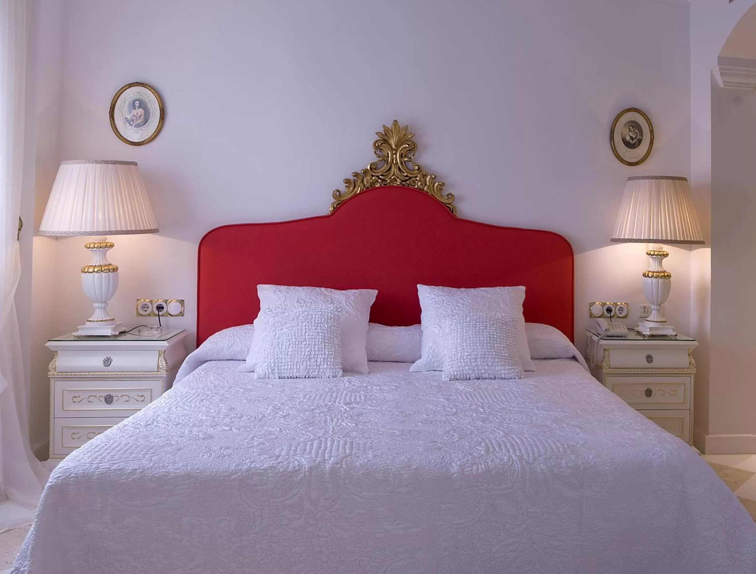 Bed in Artheus Carmelitas Salamanca