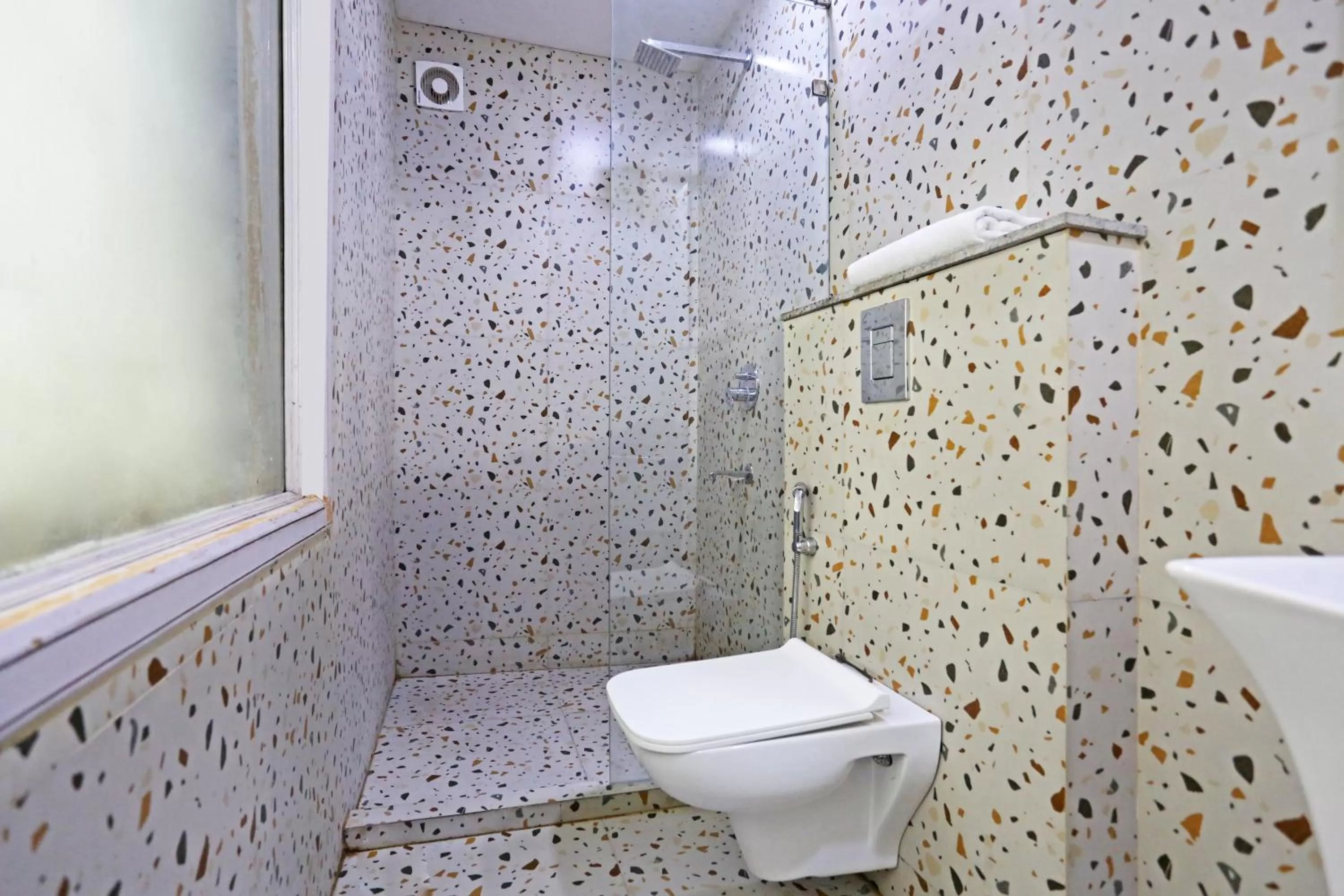 Shower, Bathroom in Hotel Preet Palace -5 Mints Walk From Nizamuddin Railway Station