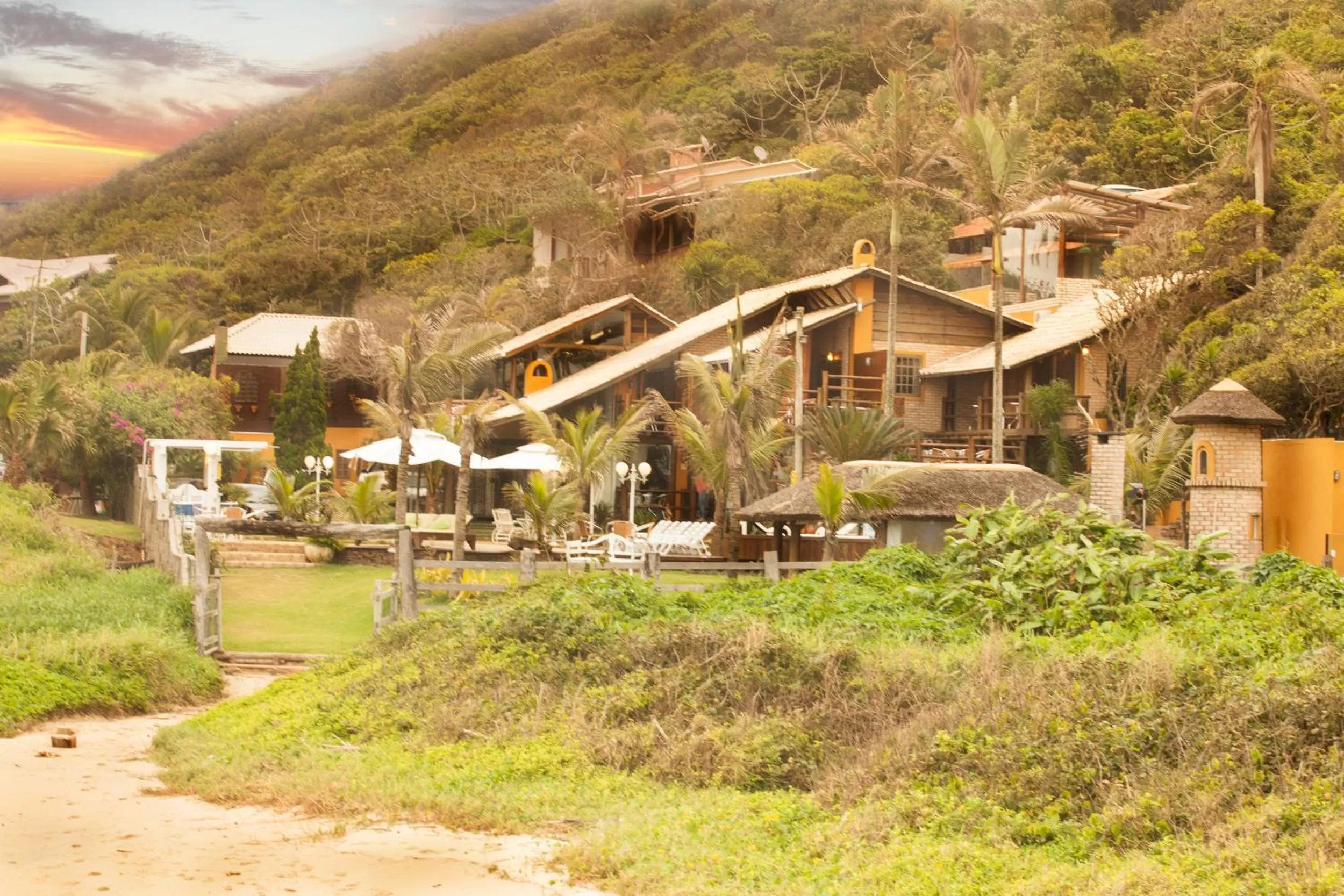 Facade/entrance, Property Building in Pousada Canto da Vigia