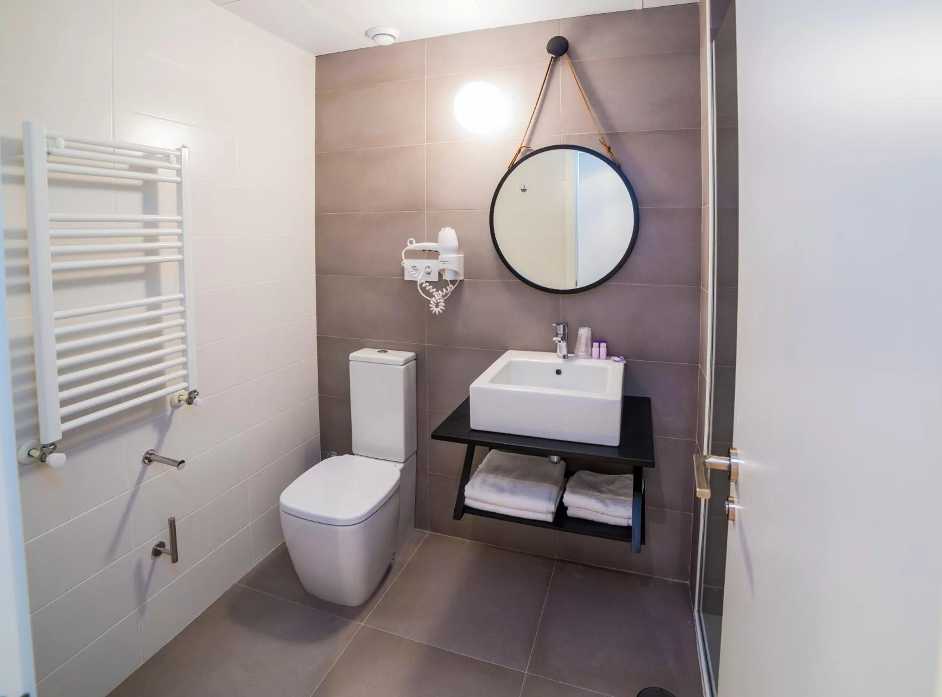 Bathroom in Hospedium Hotel Cañitas Maite Gastronómico