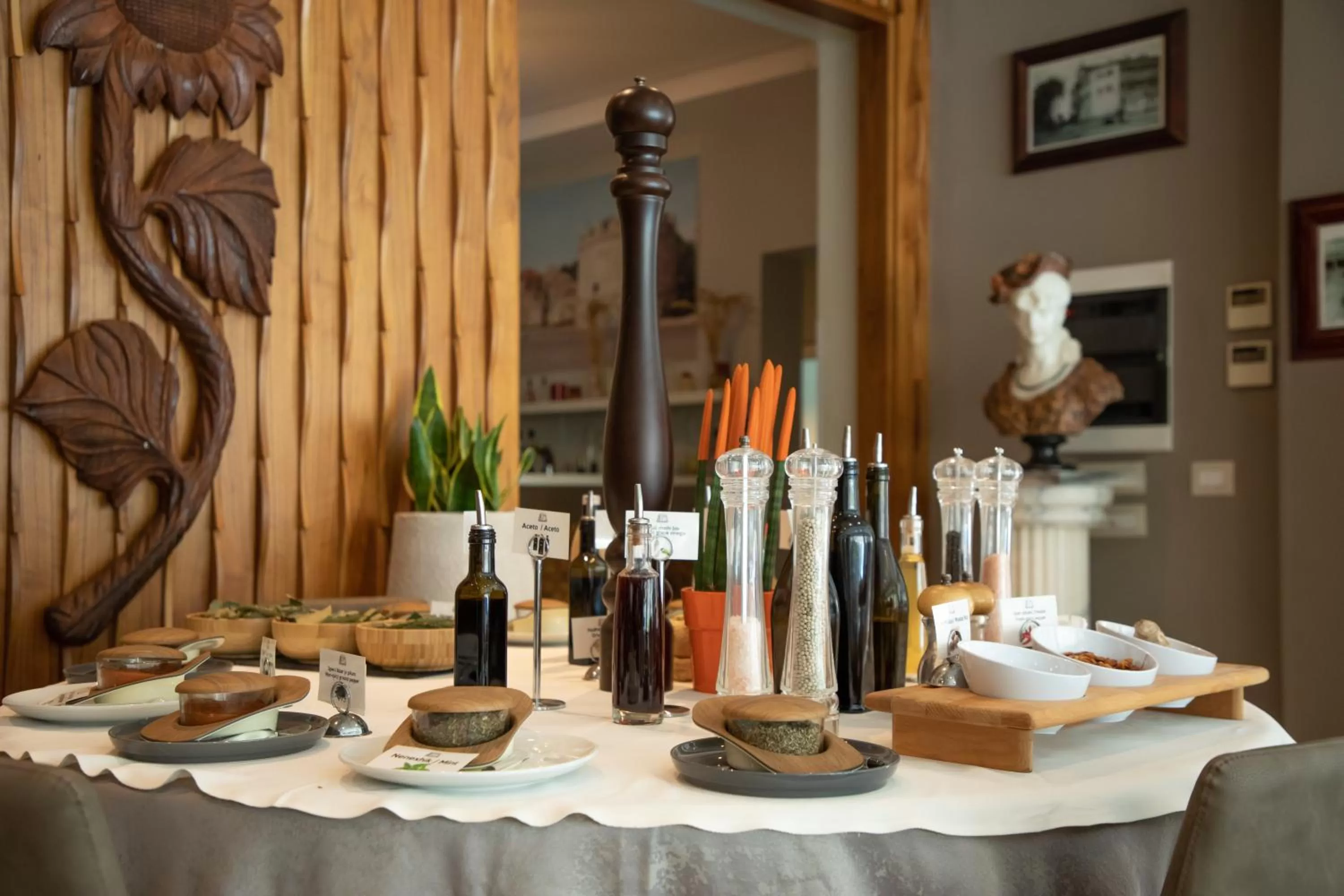 Food and drinks in Hotel Dyrrah