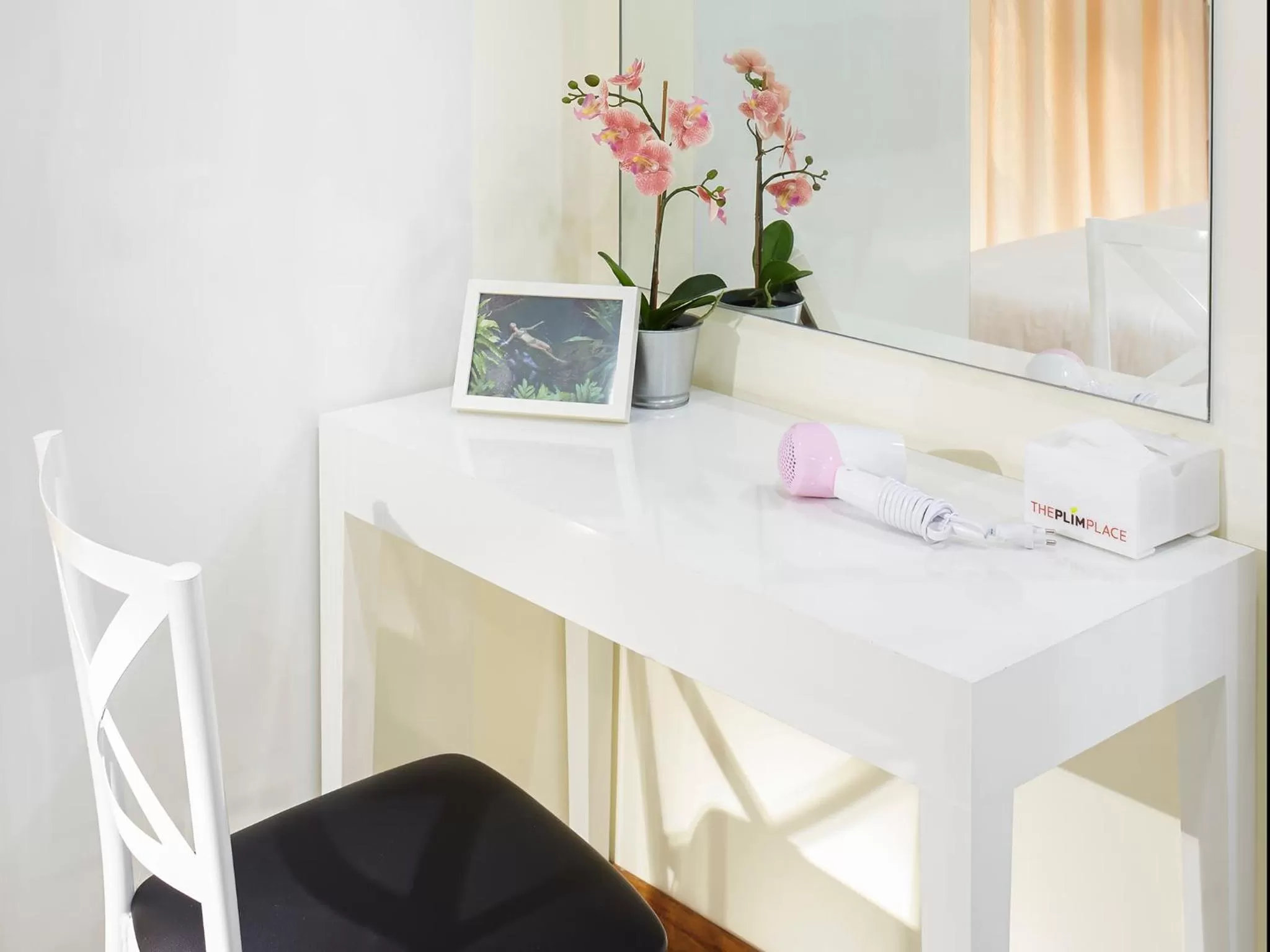 TV/Entertainment Center in The Plimplace Hotel