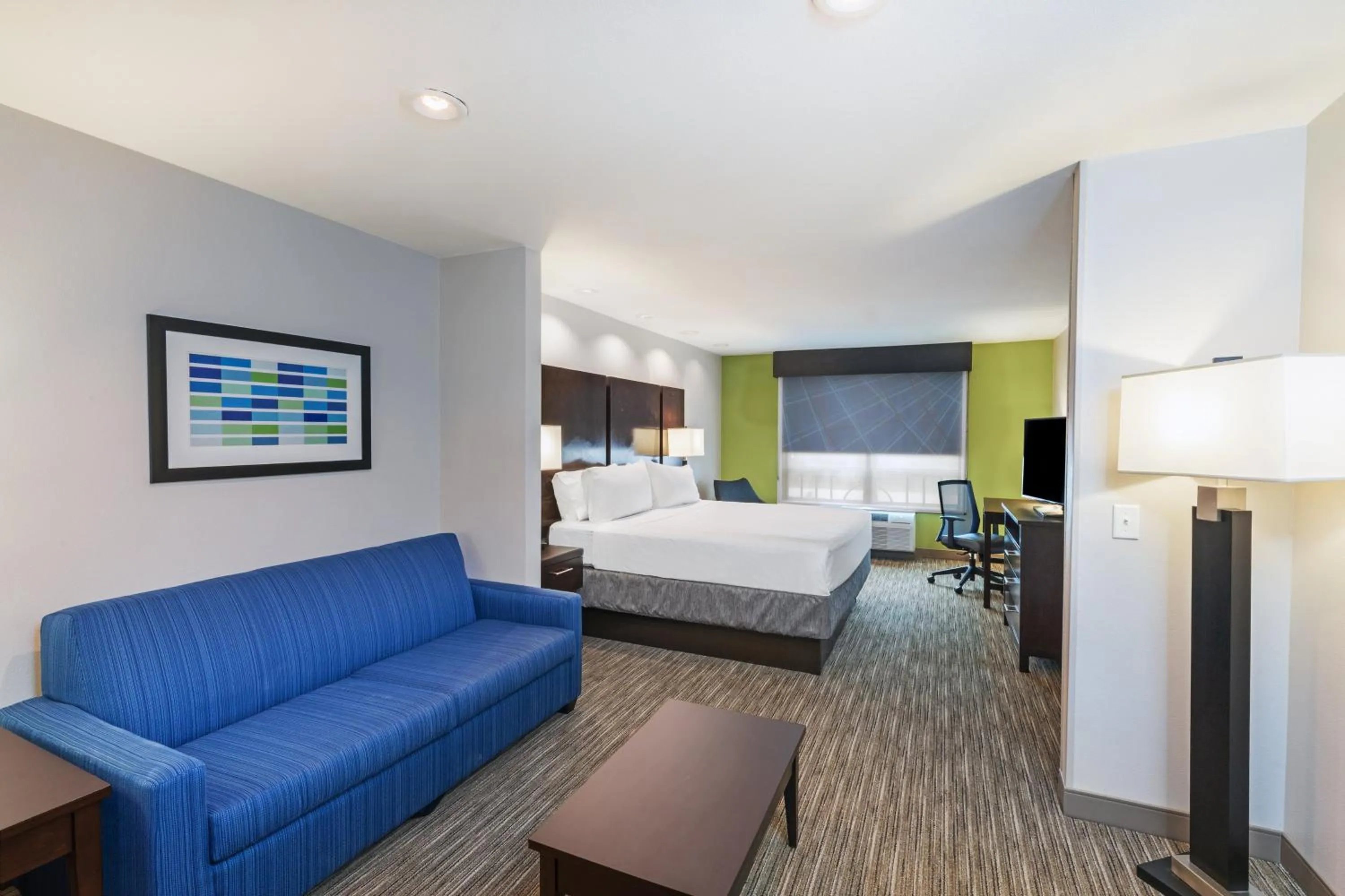Photo of the whole room, Bed in Holiday Inn Express & Suites Austin NW – Lakeway by IHG