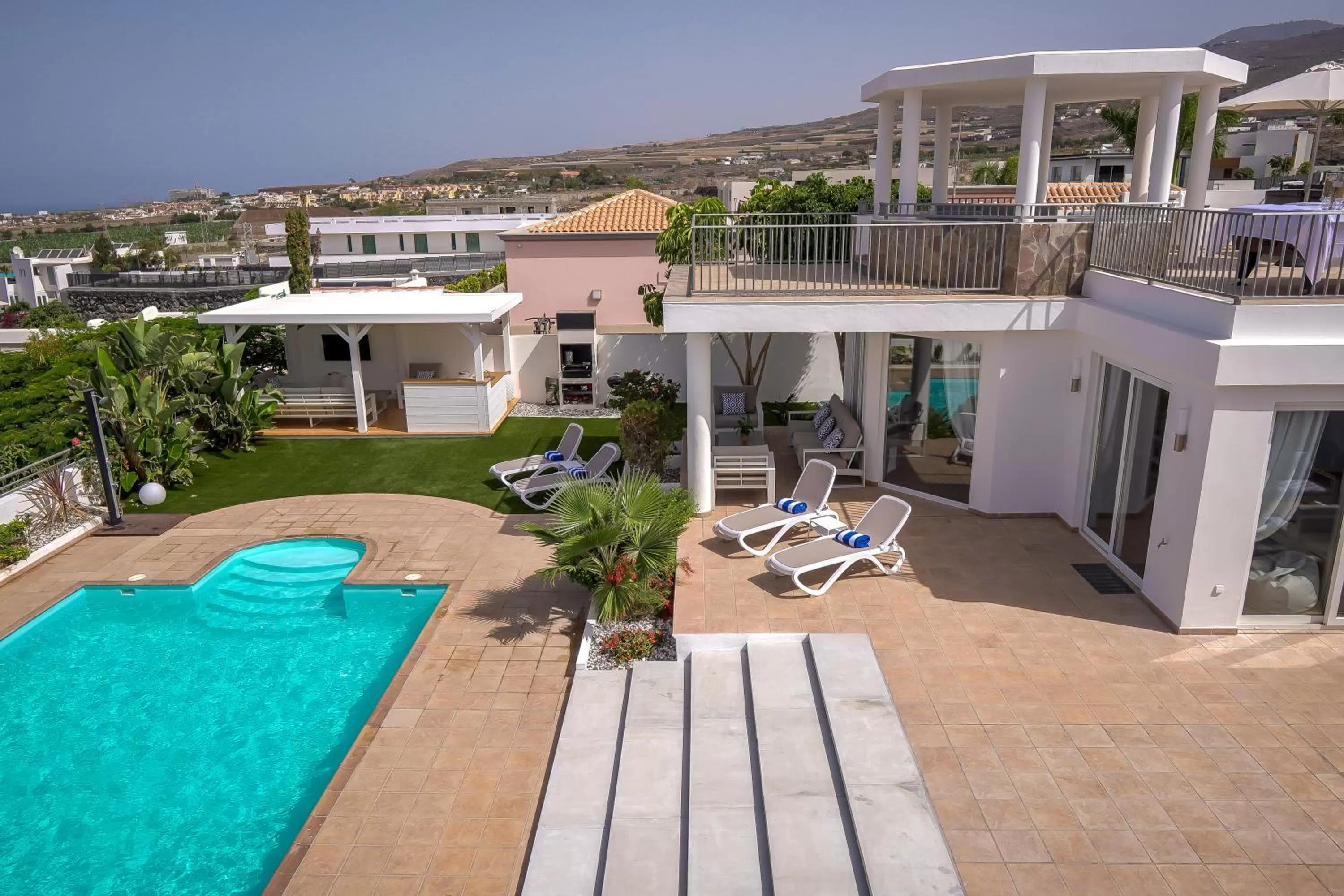 Pool view in Villa Boutique Tenerife