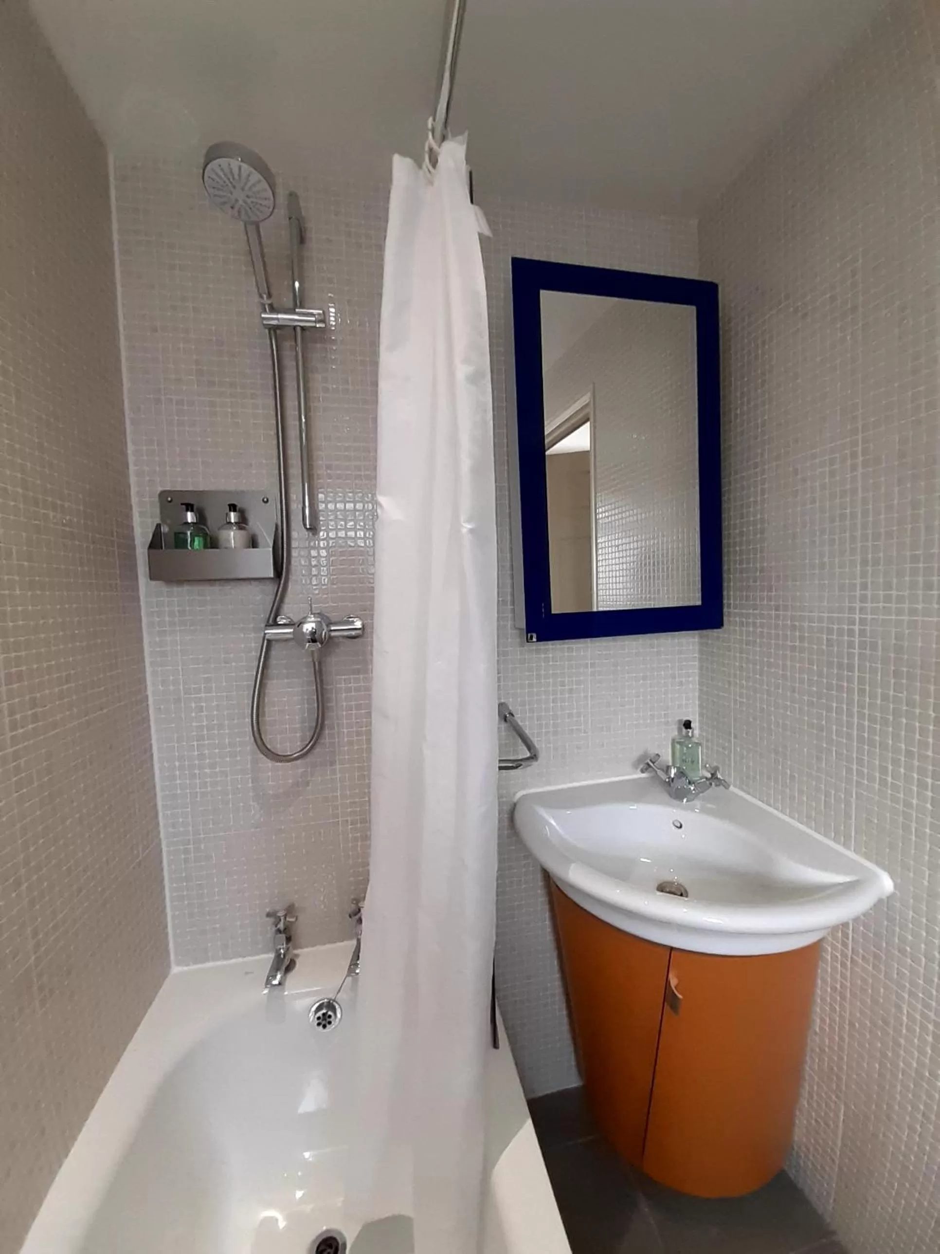 Bathroom in Browns Hotel