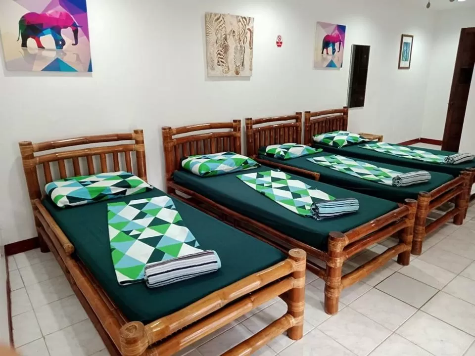 Bed in Marina Village