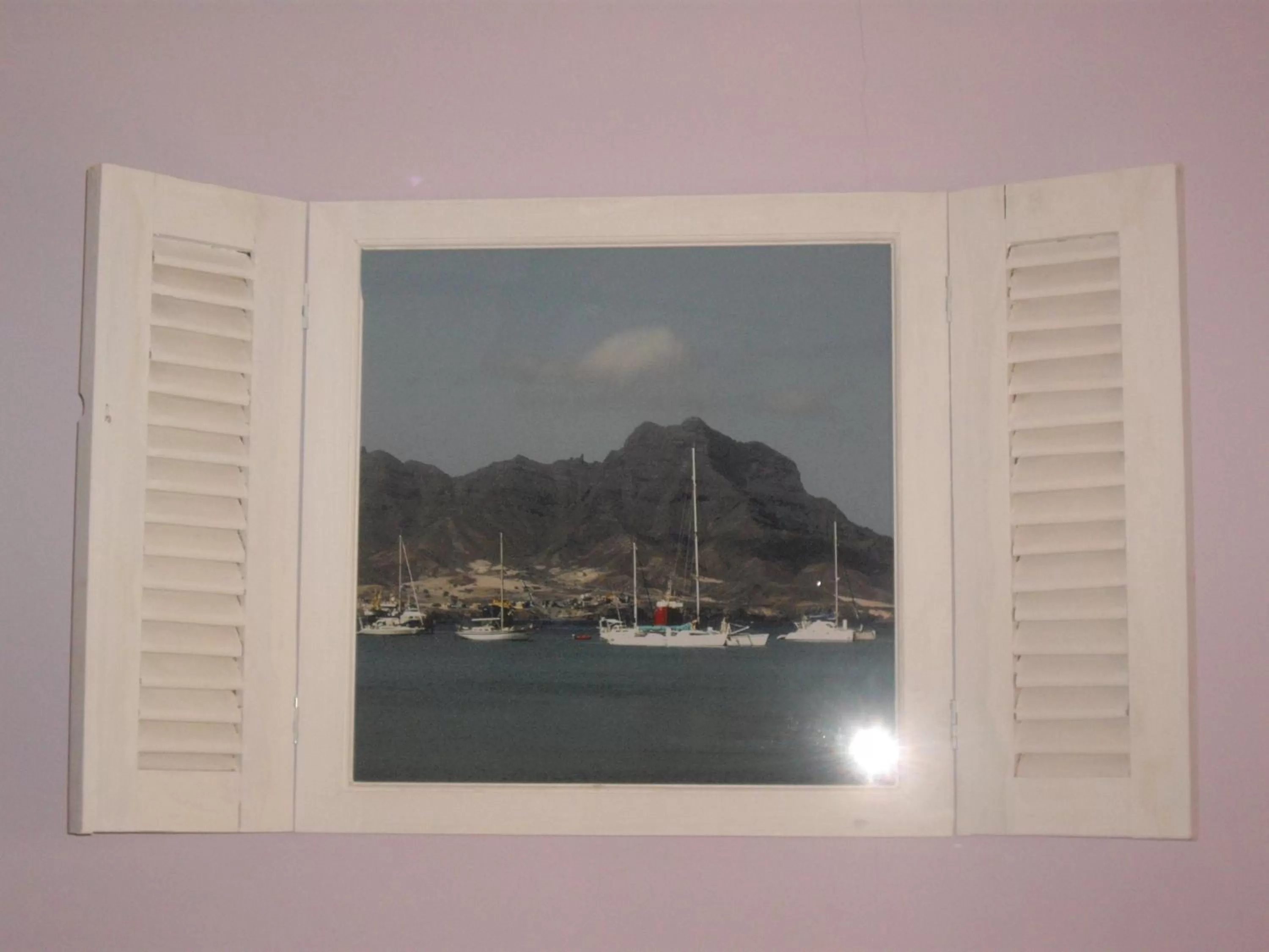 Decorative detail in Kira's Boutique Hotel