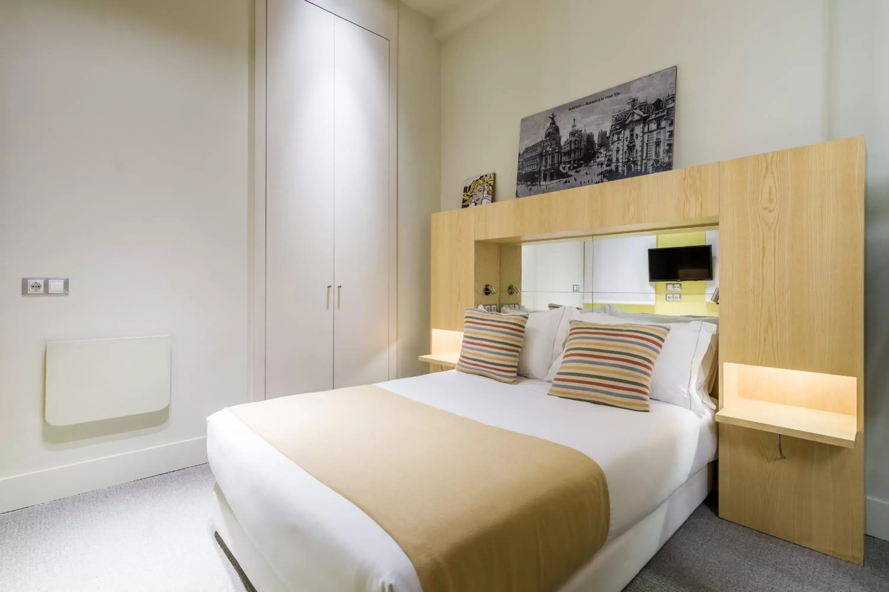 Single Room in Room Mate Alicia, Madrid Single Room in Room Mate Alicia, Madrid