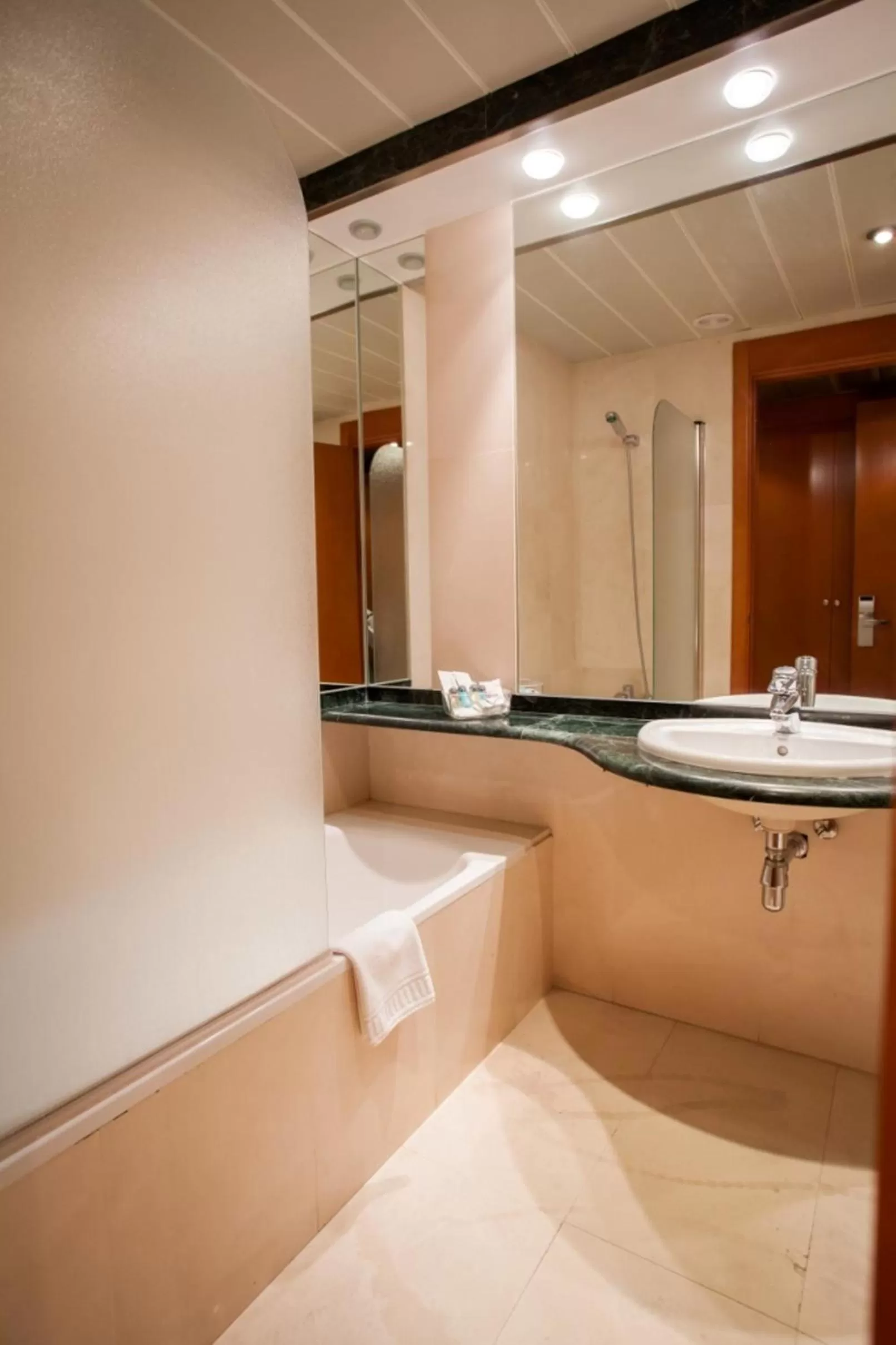 Family Room in Allegro Murcia Azarbe