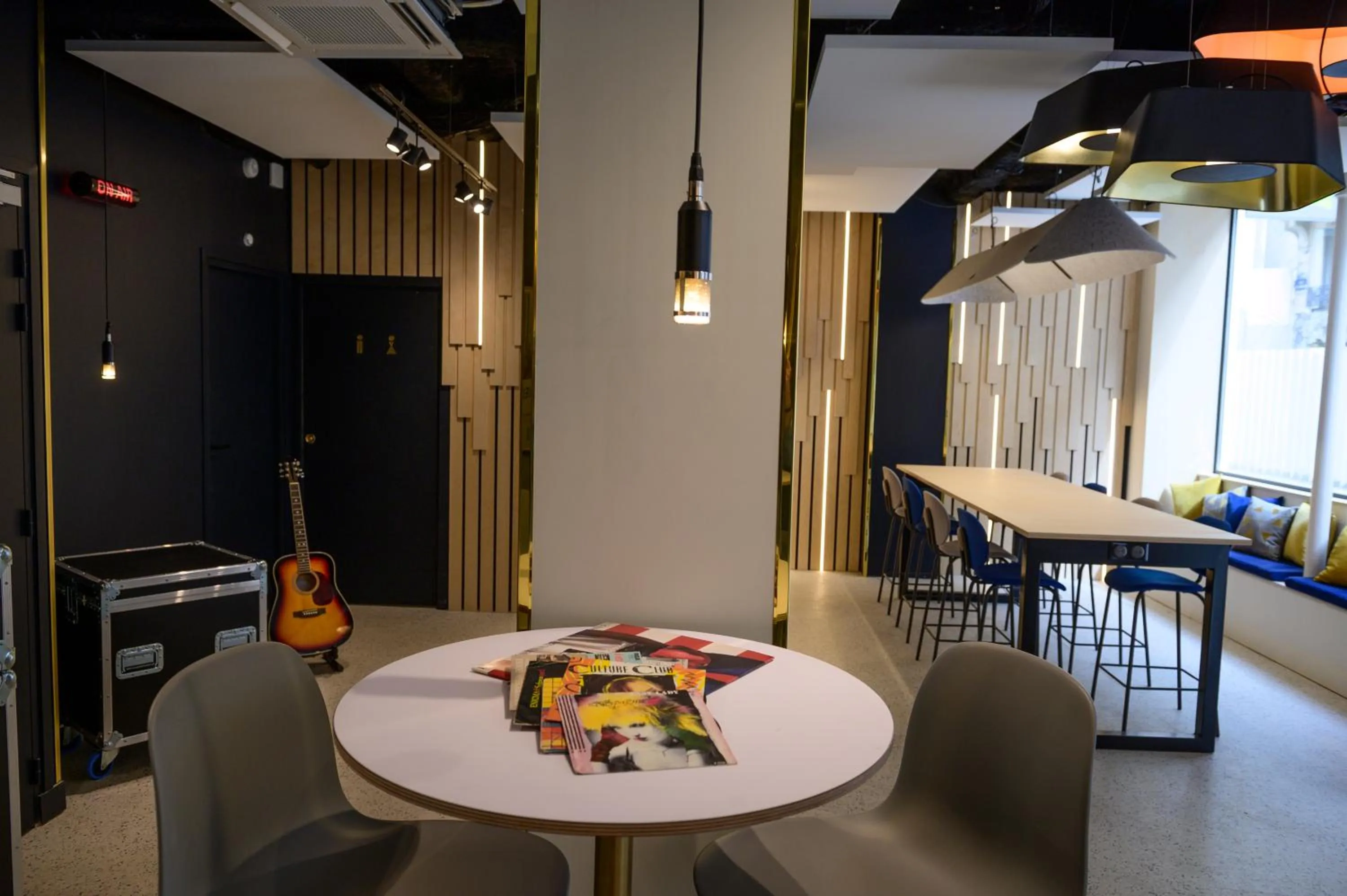 Lobby or reception in ibis Styles Paris Opera Lafayette