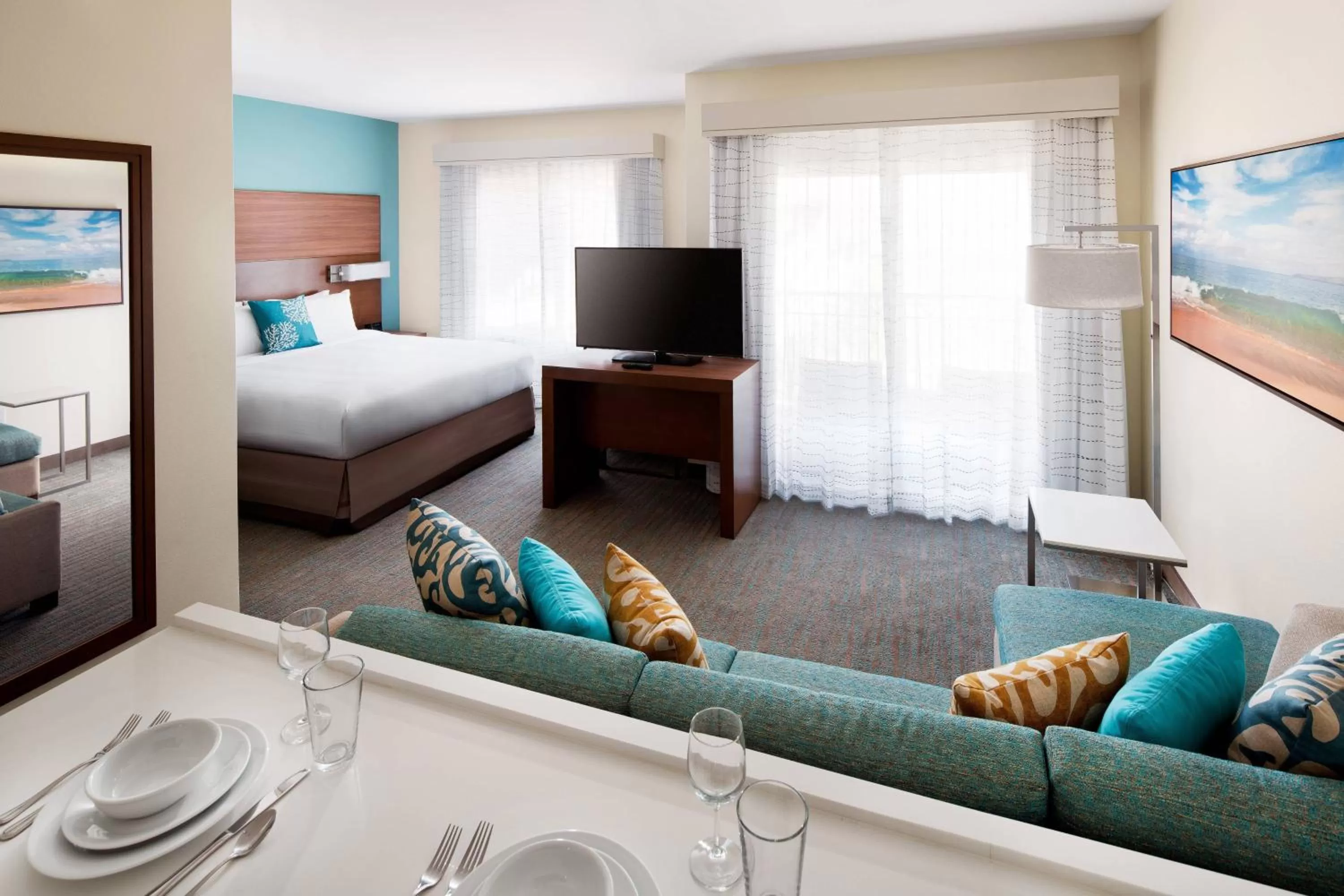 Photo of the whole room, Bed in Residence Inn by Marriott Maui Wailea