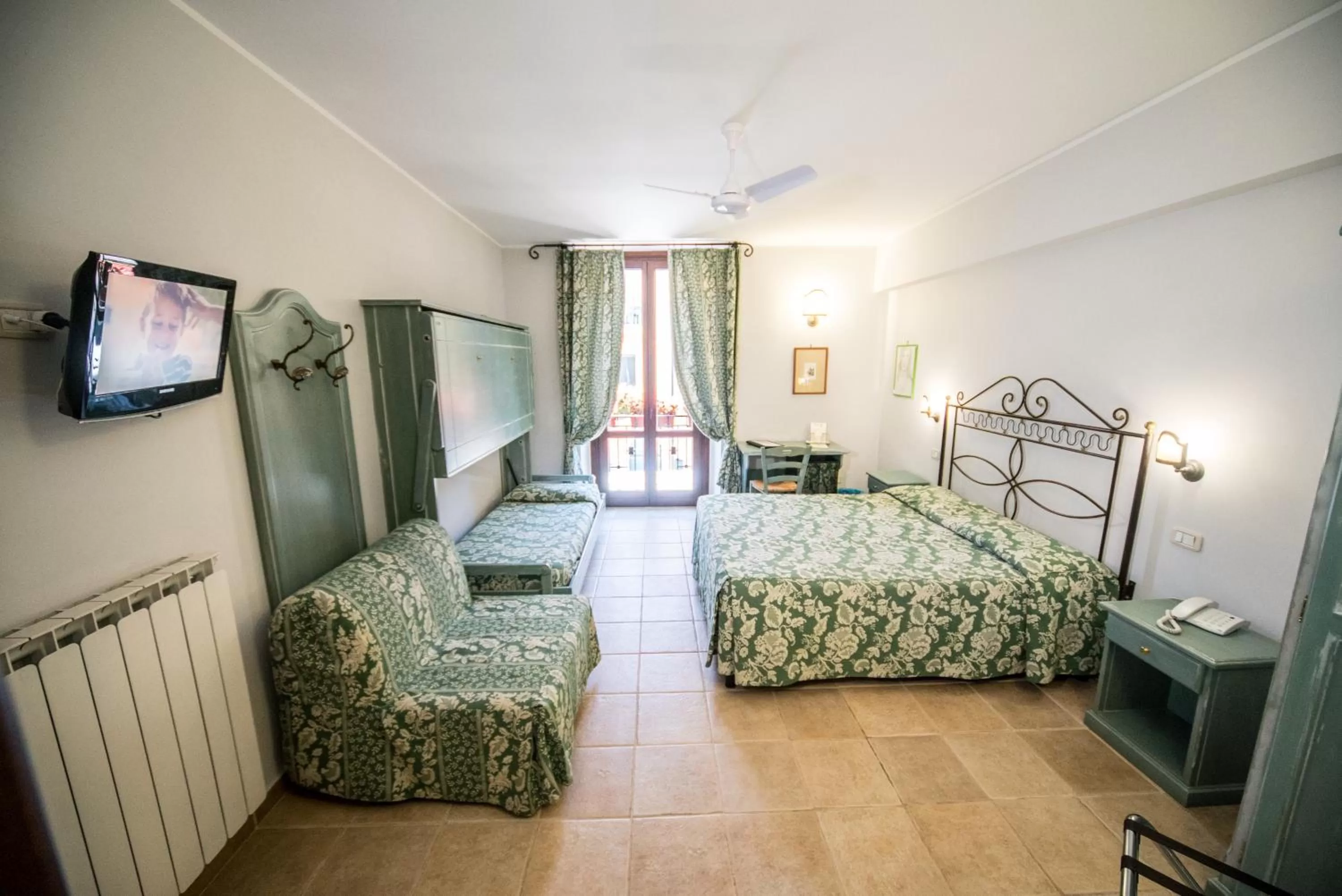 Bedroom, Bed in Hotel Il Tiglio