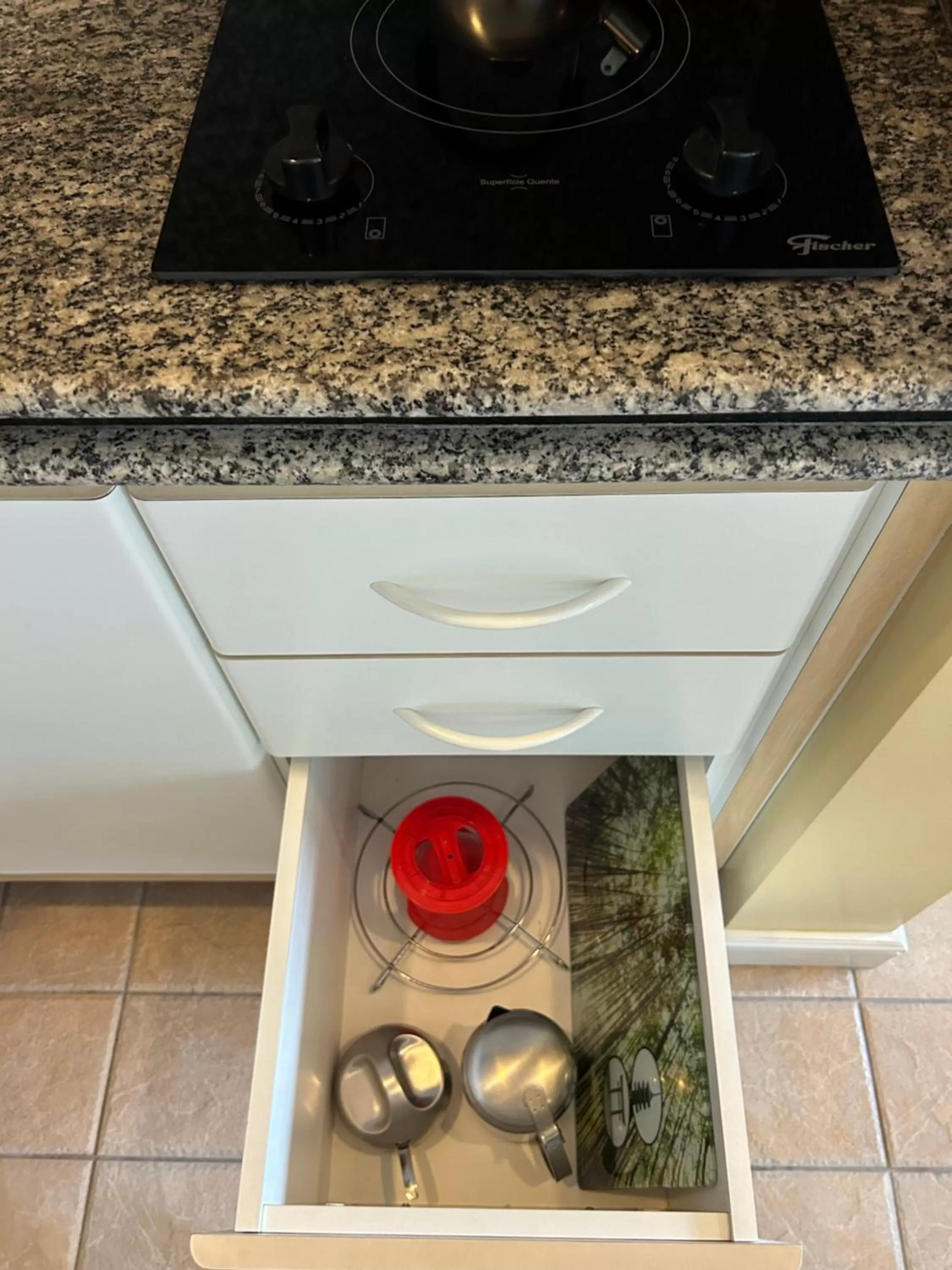 Kitchen or kitchenette, Kitchen/Kitchenette in Golfinhos Apart Hotel