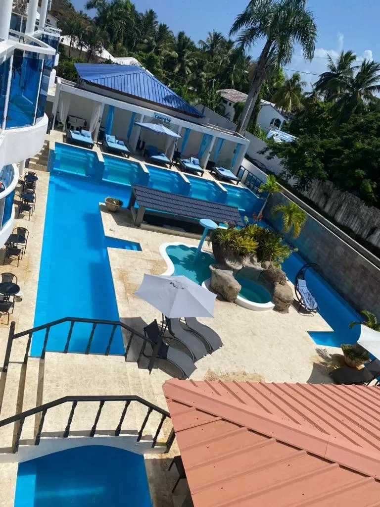 Swimming pool in El Cabarete Spa Resort all-Inclusive