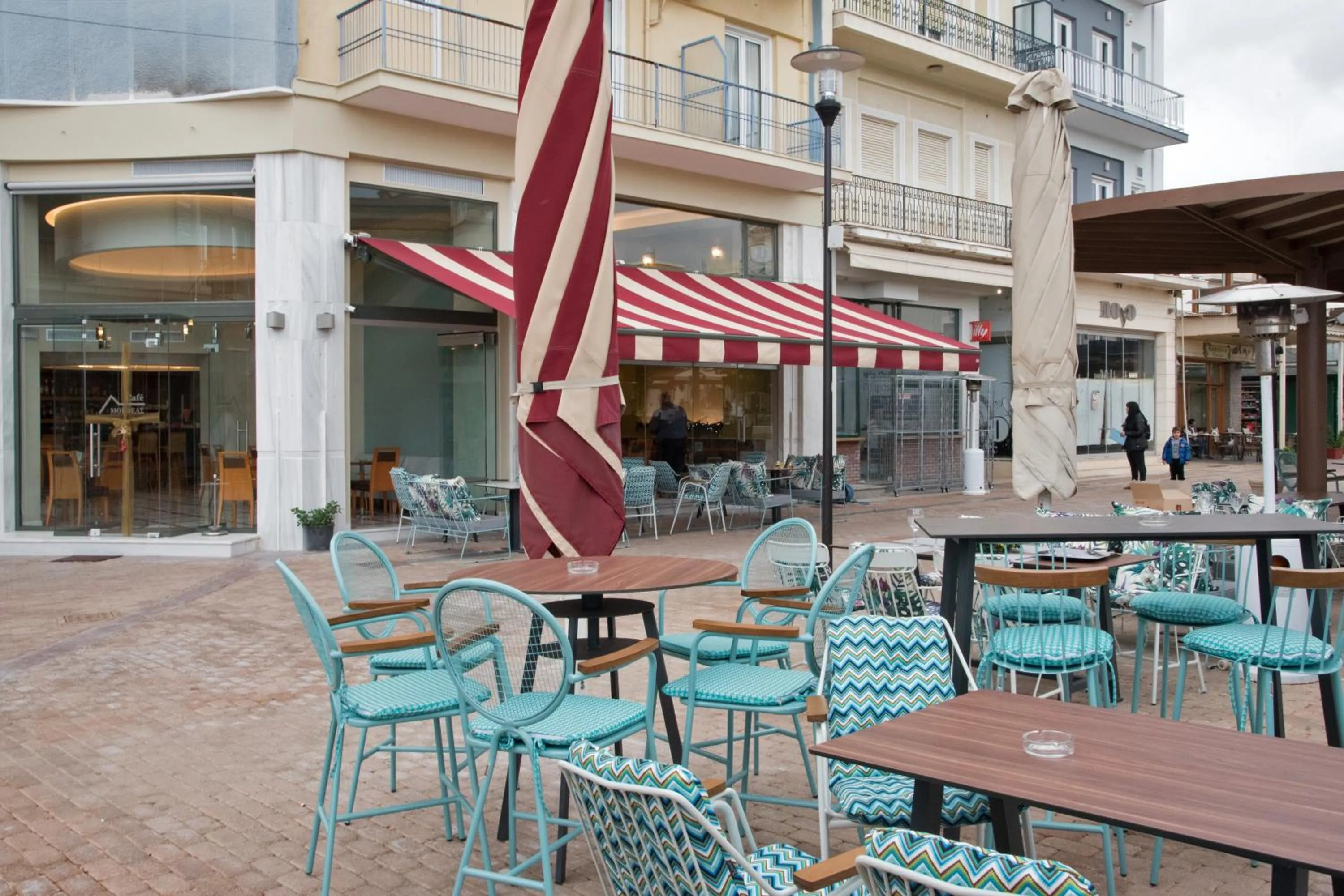Facade/entrance in Morfeas Hotel