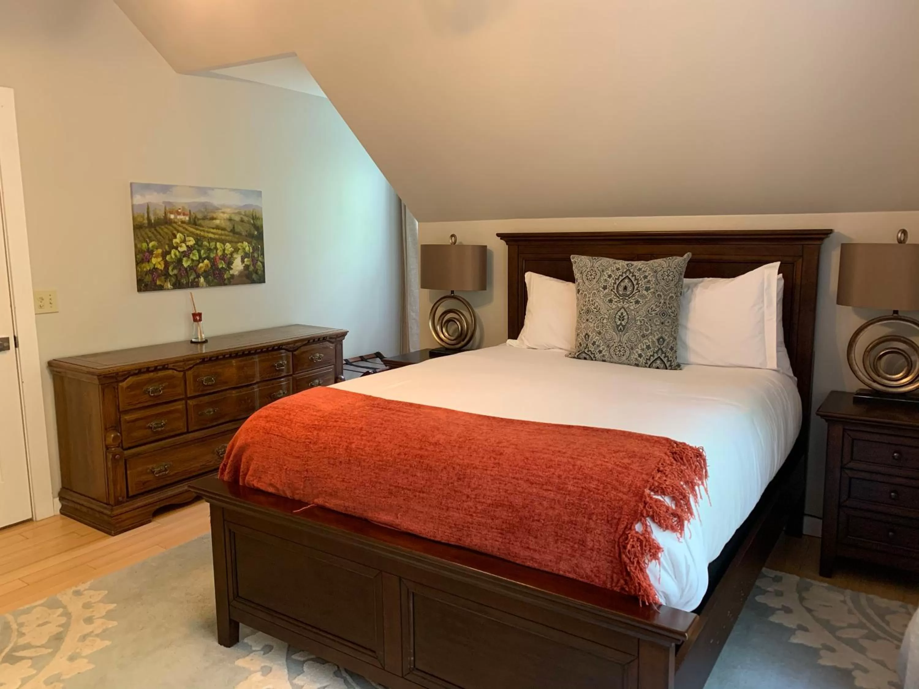 Bed in Barefoot Hills